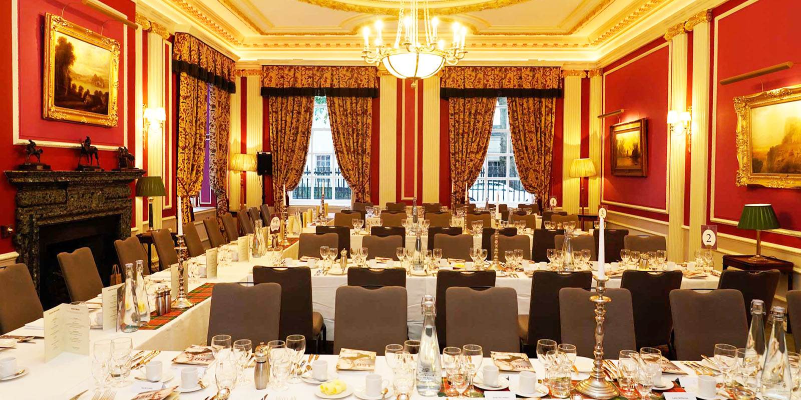 Morrison Room - ki5gb1ip555.jpg