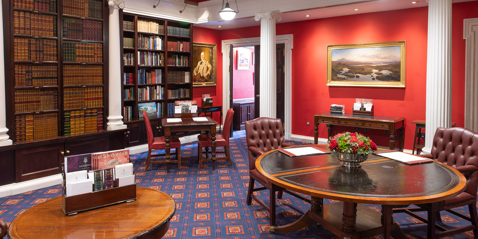 Library - dxkbnpxxluo.jpg