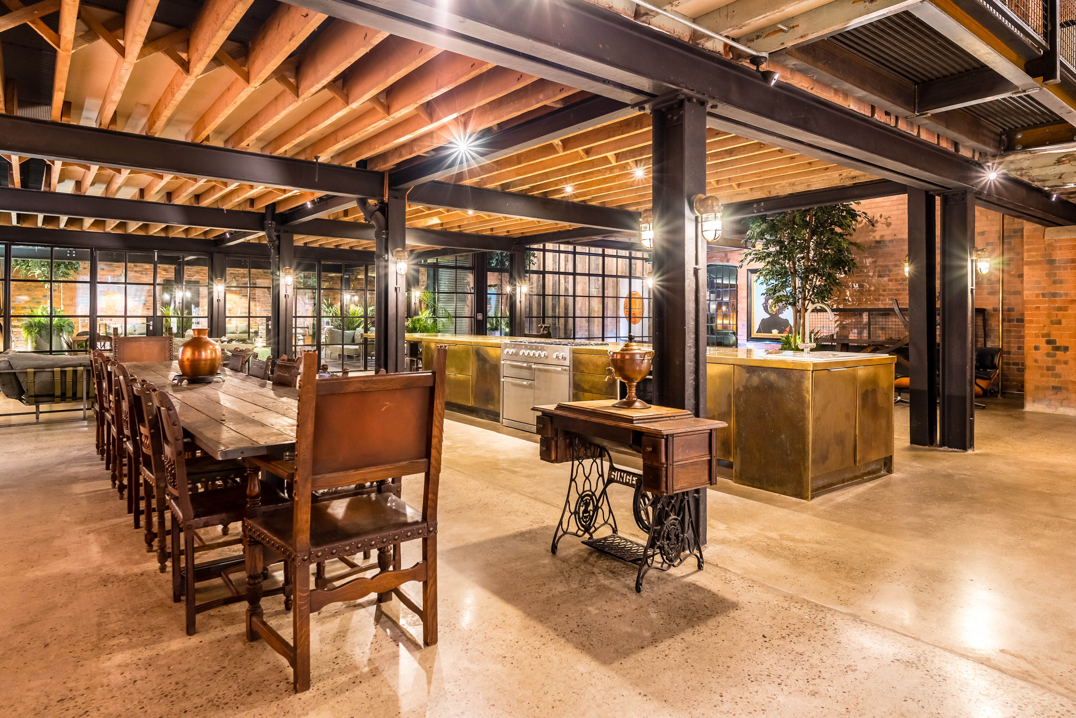 Whole Venue - 5d2catgz0ey.jpg