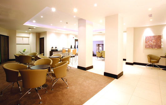 Leopold Suite - b2u0se03eqz.jpg