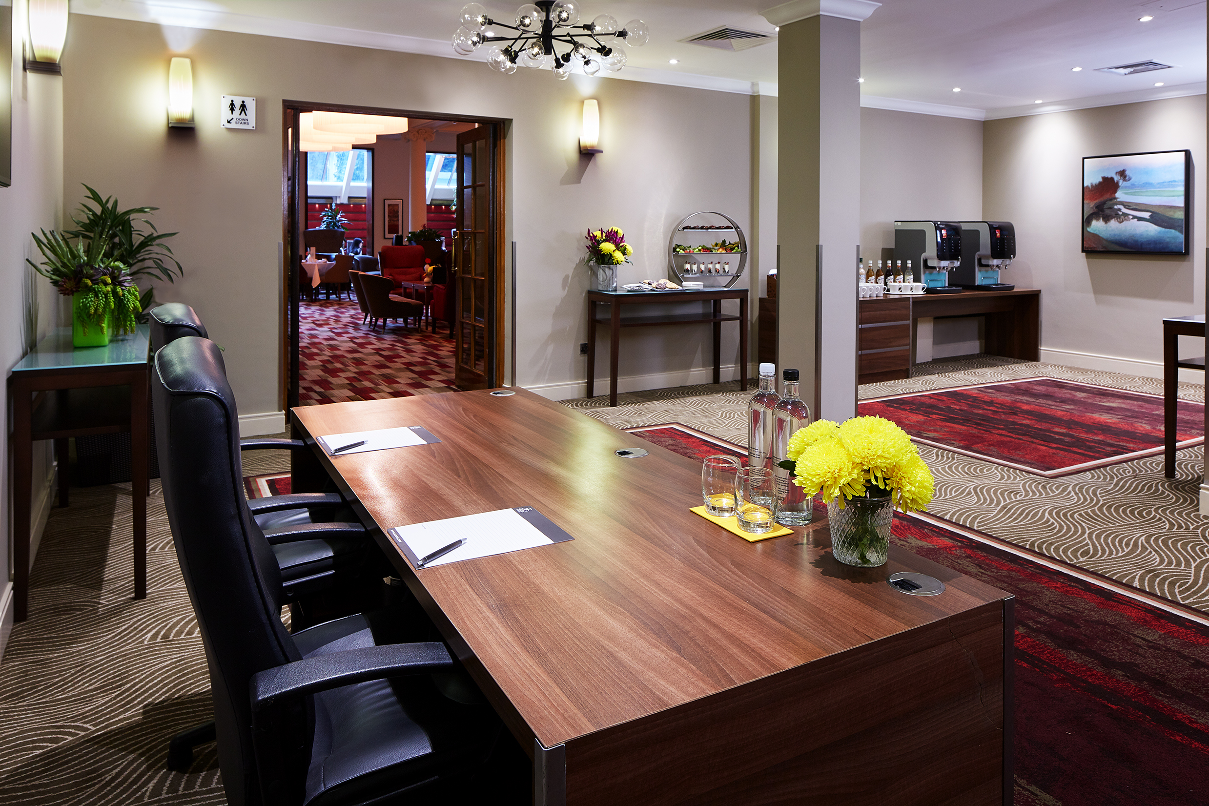 Charles Suite meeting room at The Rembrandt, modern decor, ideal for professional events.