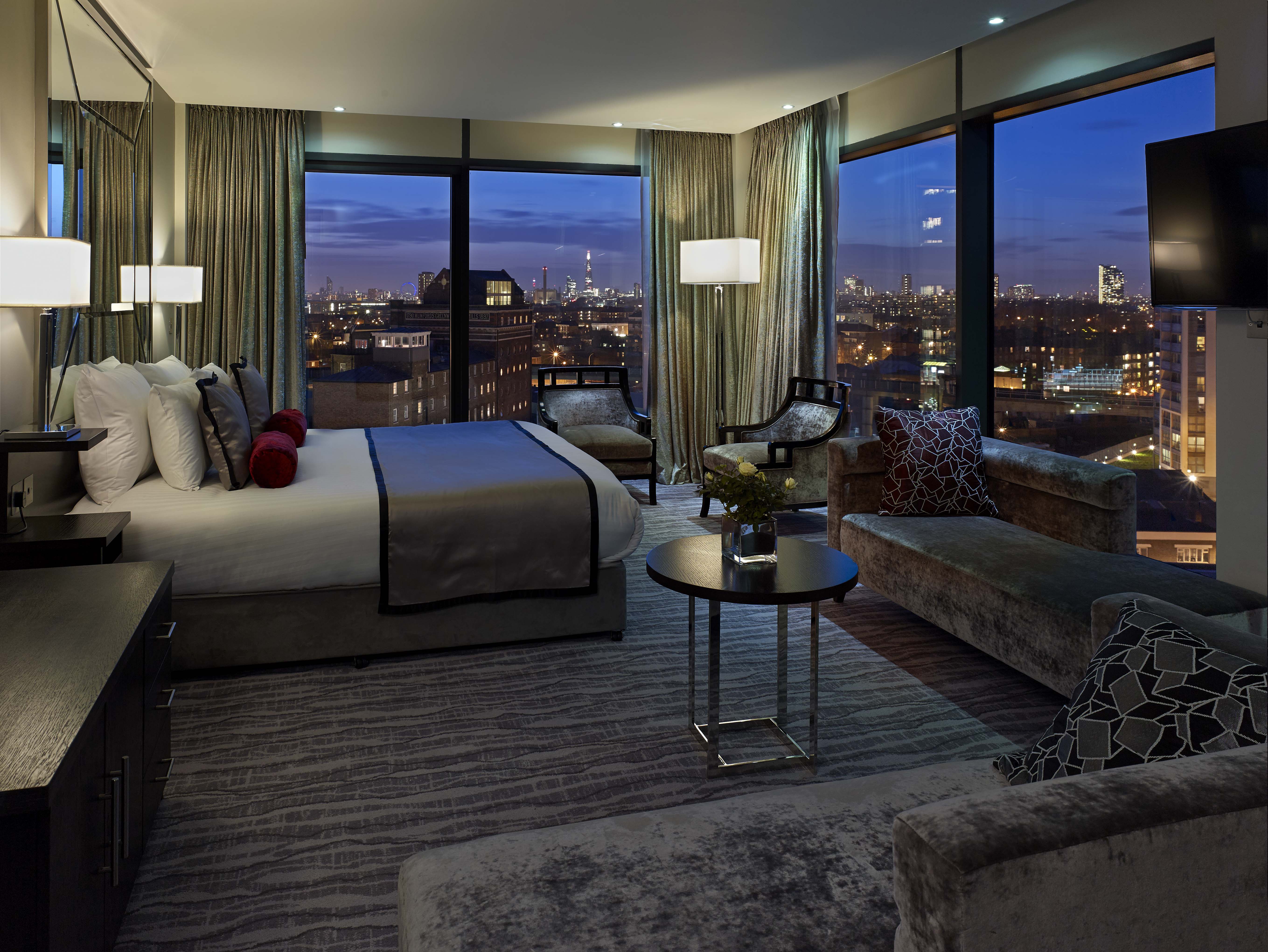 O4 Room  - rqf2uwyiacn.jpg