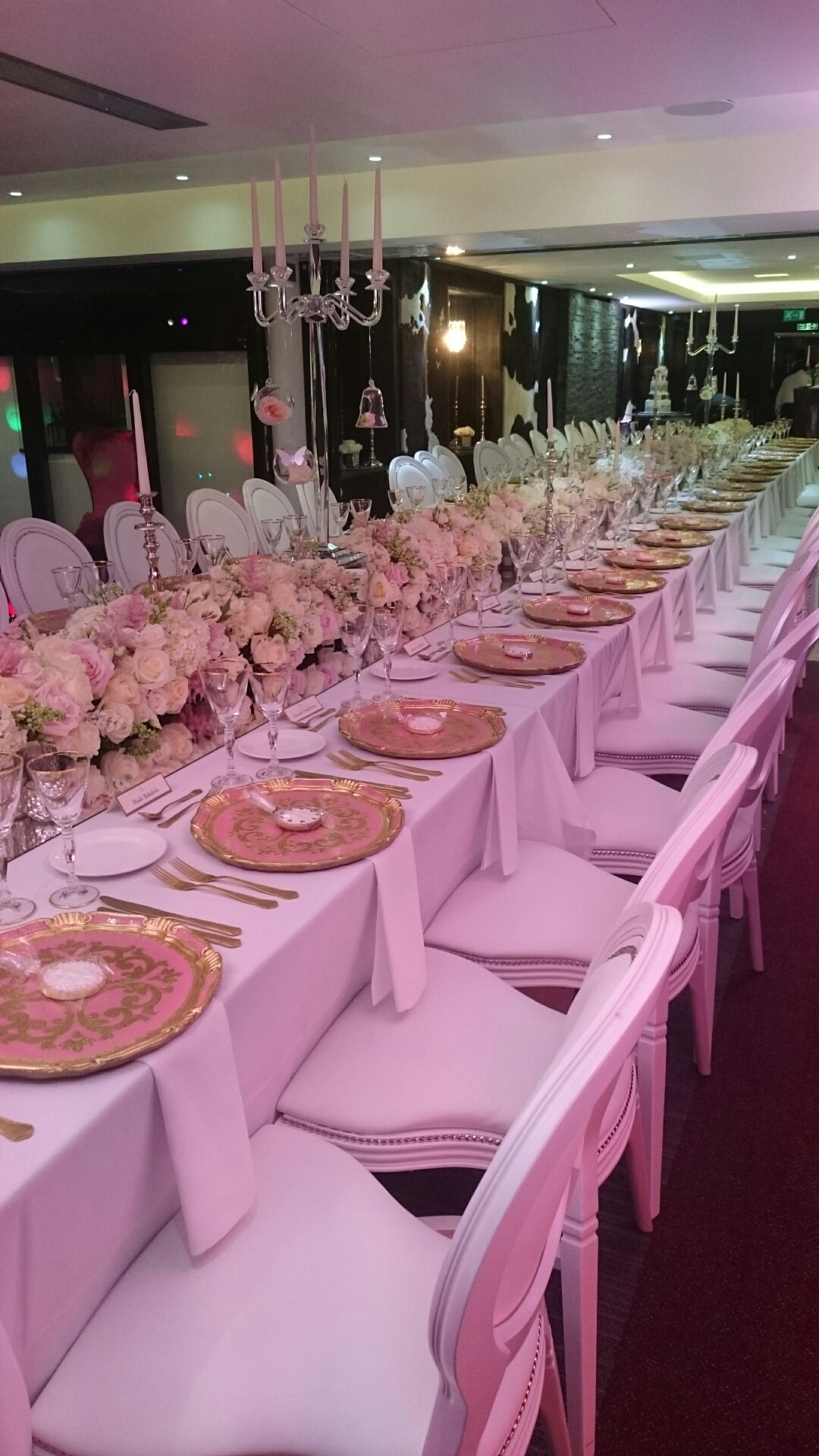 O4 Room  - rn5humles03.JPG