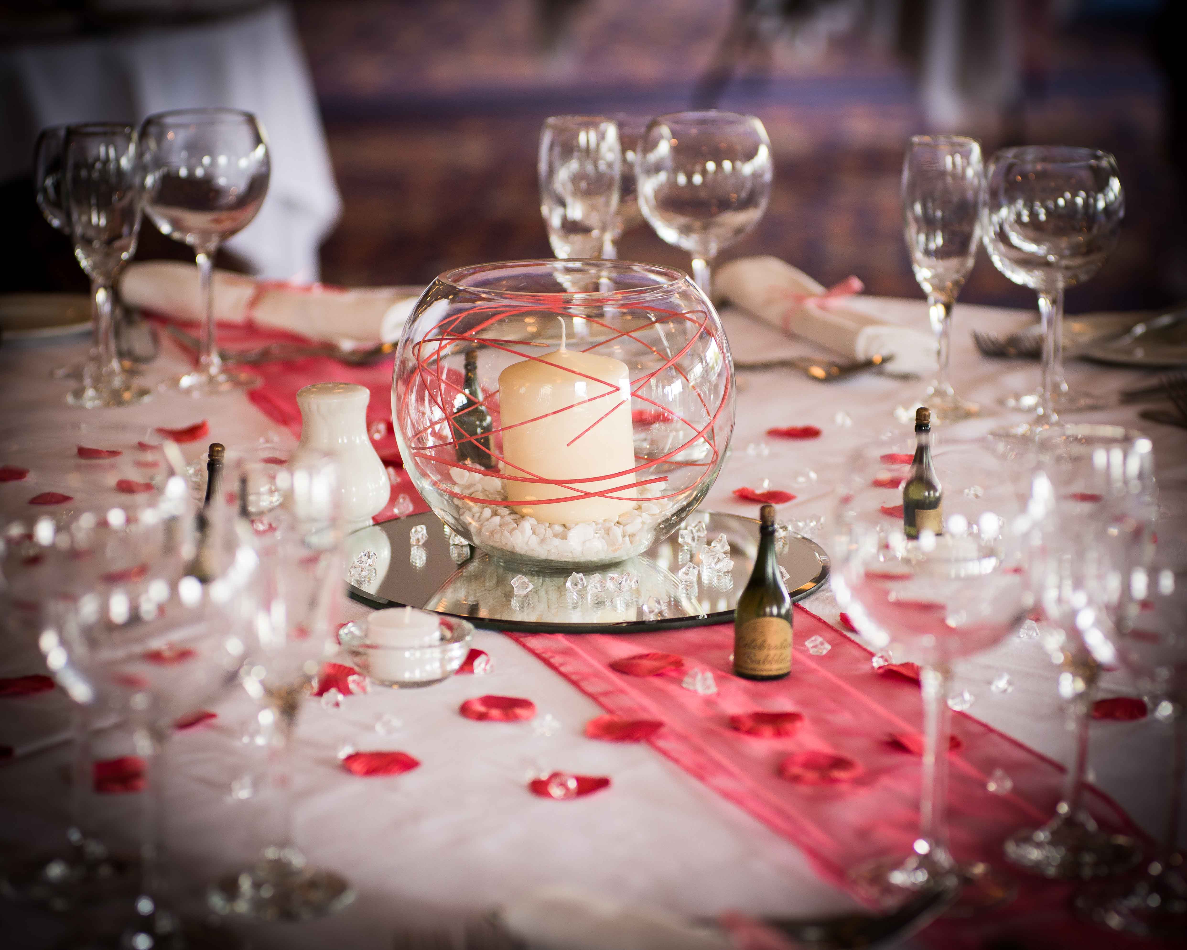 Elegant dining table in Shaw Suite, Abbey Hotel, ideal for weddings and upscale events.
