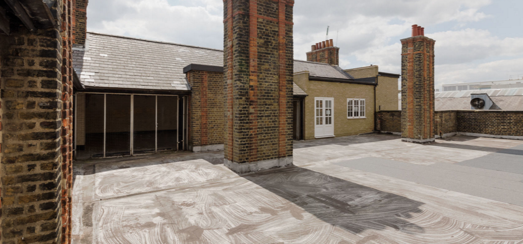 Roof Space - hsenlejcpe4.png