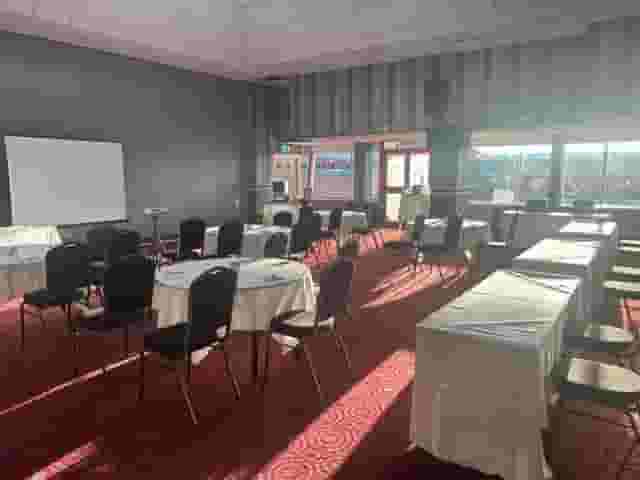 Ray Graydon Lounge