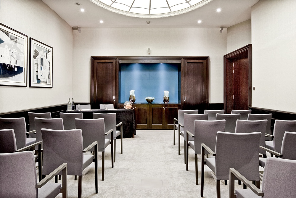 Elegant meeting room at Threadneedles Hotel, London for conferences and gatherings.