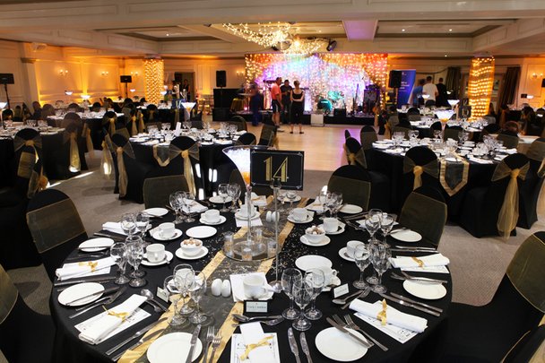 Elegant banquet hall in La Fontaine Suite, ideal for weddings and corporate events.