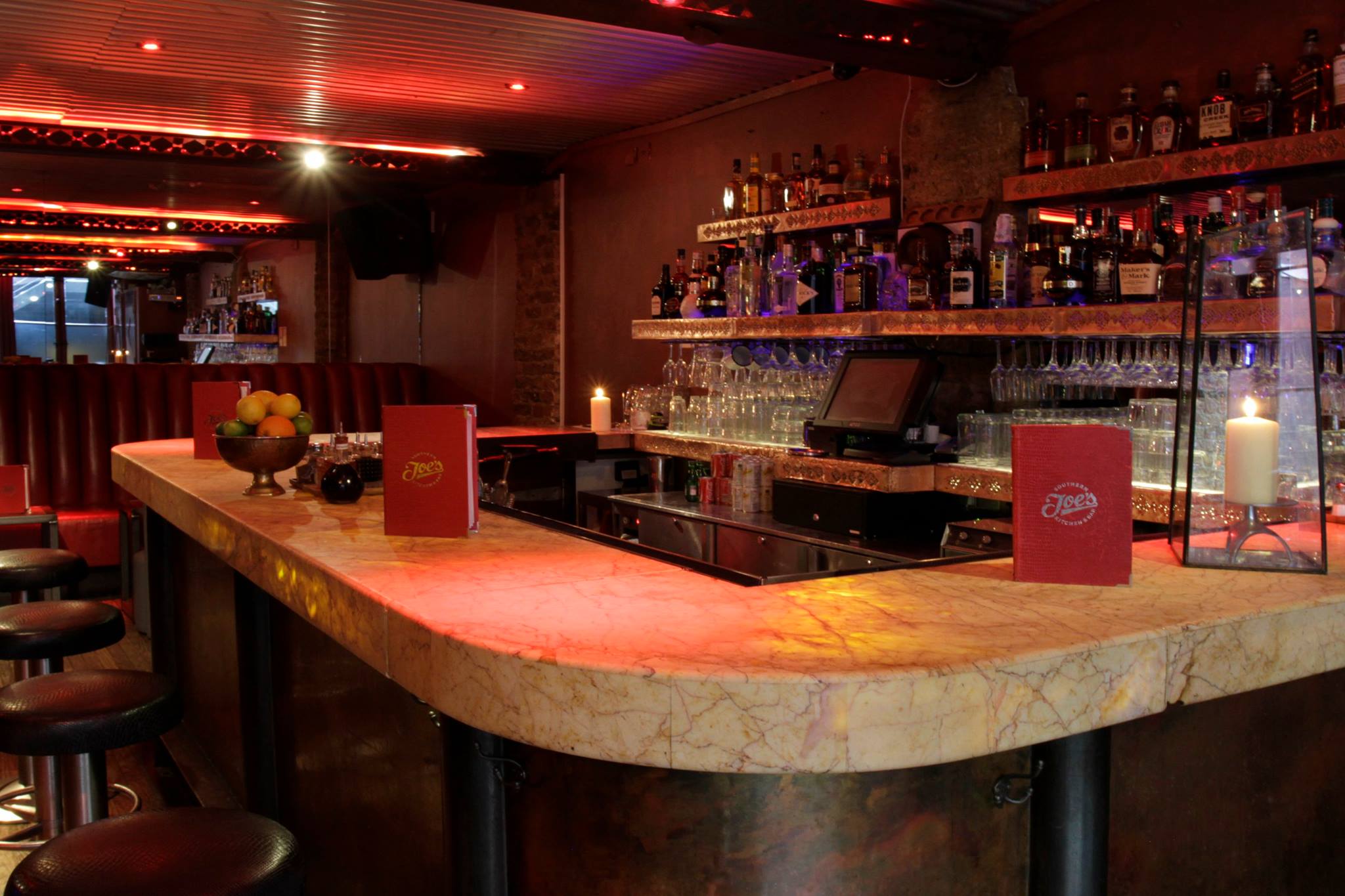 Cocktail Baby at Joe's Southern Table, sleek bar ideal for cocktail receptions and gatherings.