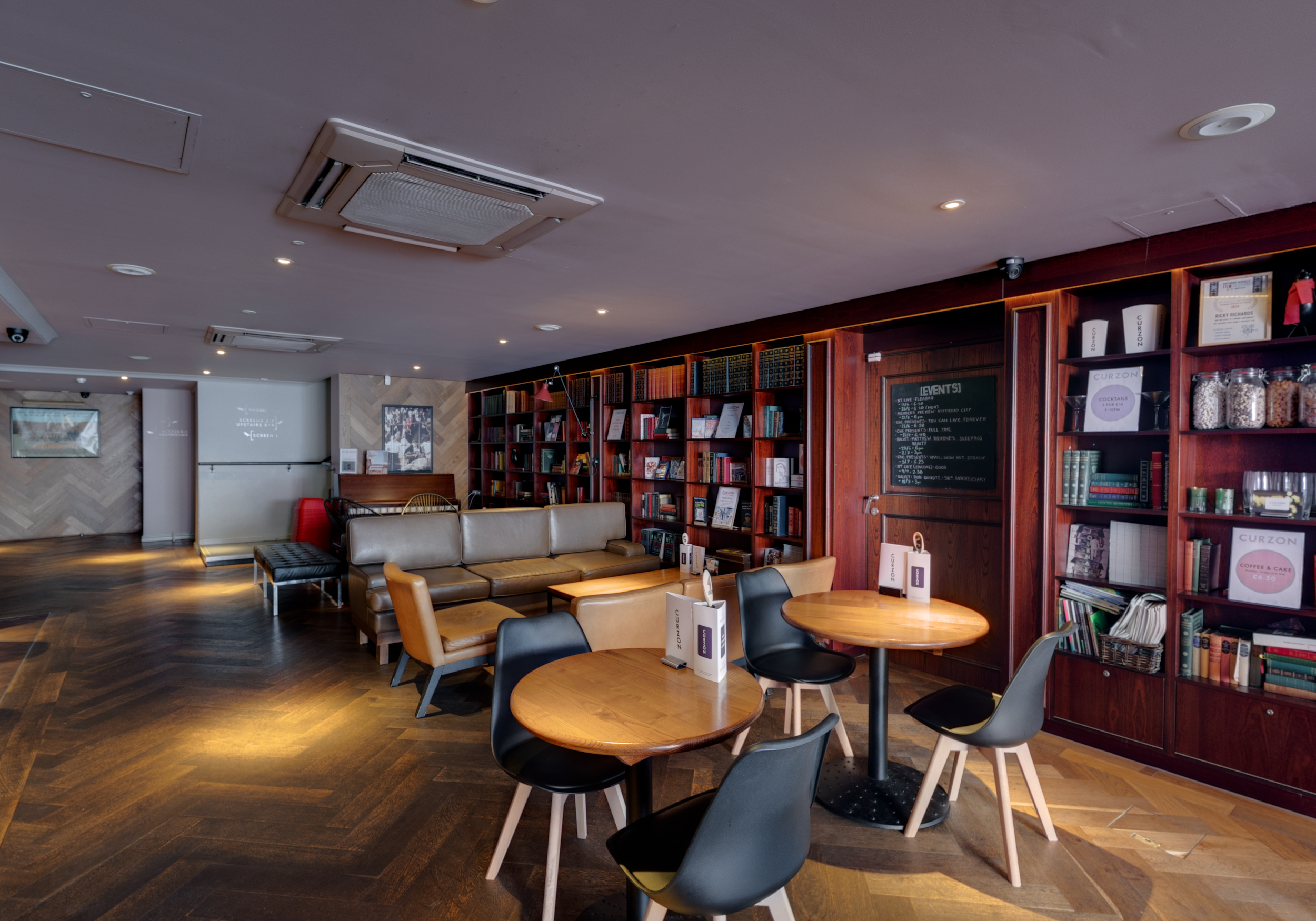 Modern lounge area in Curzon Canterbury, perfect for networking and meetings.