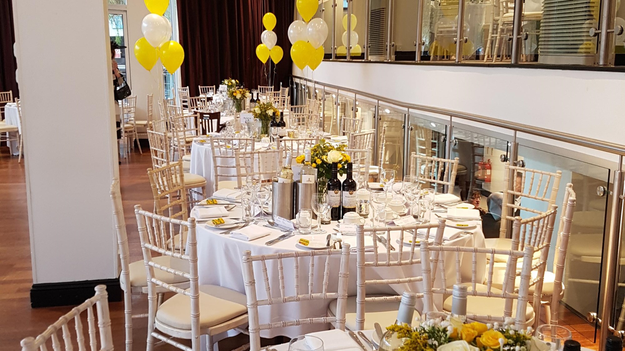 The Glasshouse on the Lock - 5rg2dzwlfzn.jpg