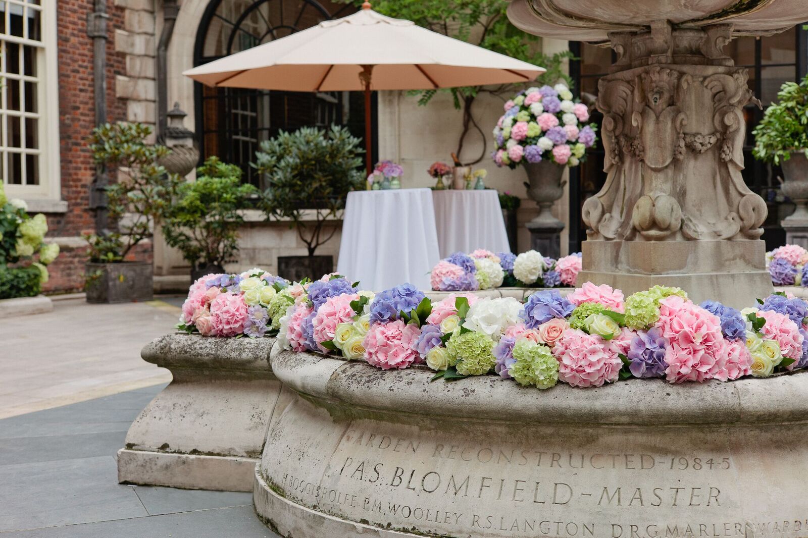 Courtyard Garden at Merchant Taylors' Hall, featuring a fountain, perfect for weddings.