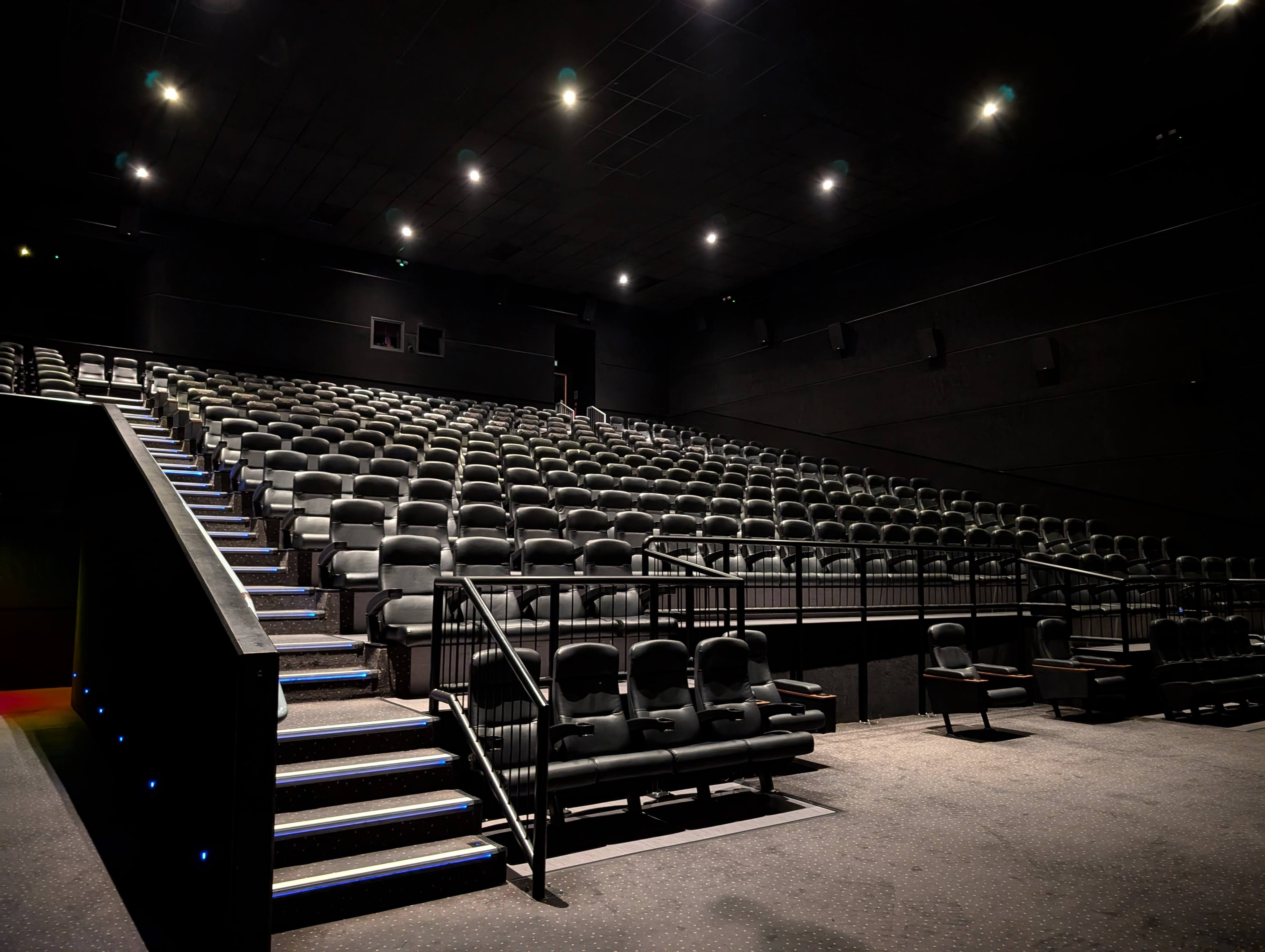 Cinema Screens - b2b05df7-343c-4de7-a435-0e2d576d1769.jpg