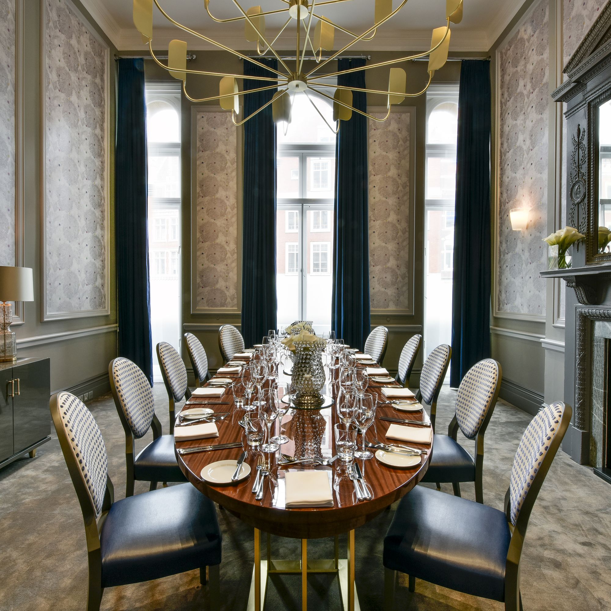 Sophisticated meeting room at Andaz London, elegant decor for corporate events.