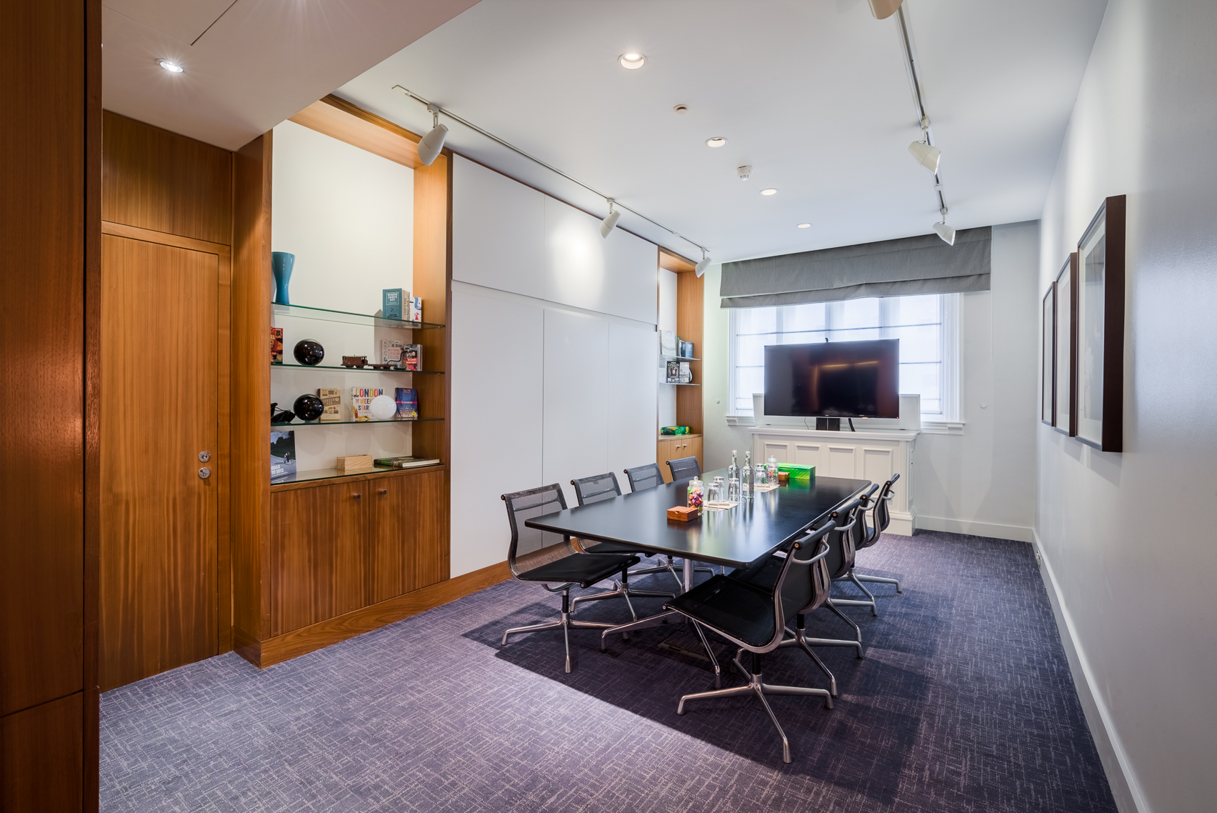 Modern meeting room in Andaz London with sleek table, ideal for corporate events.