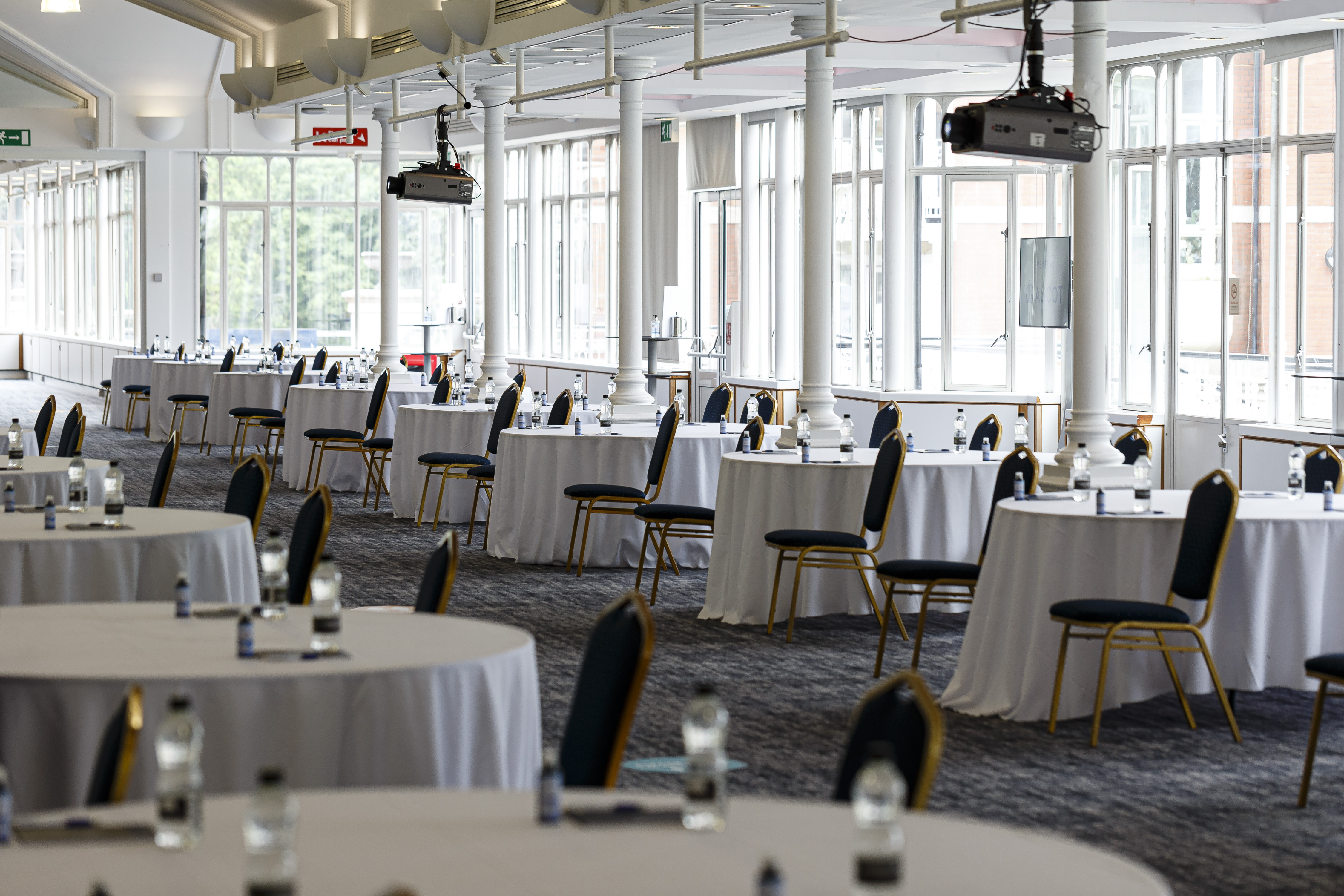 Pavilion Suite at Ascot Racecourse, spacious venue for corporate meetings and banquets.