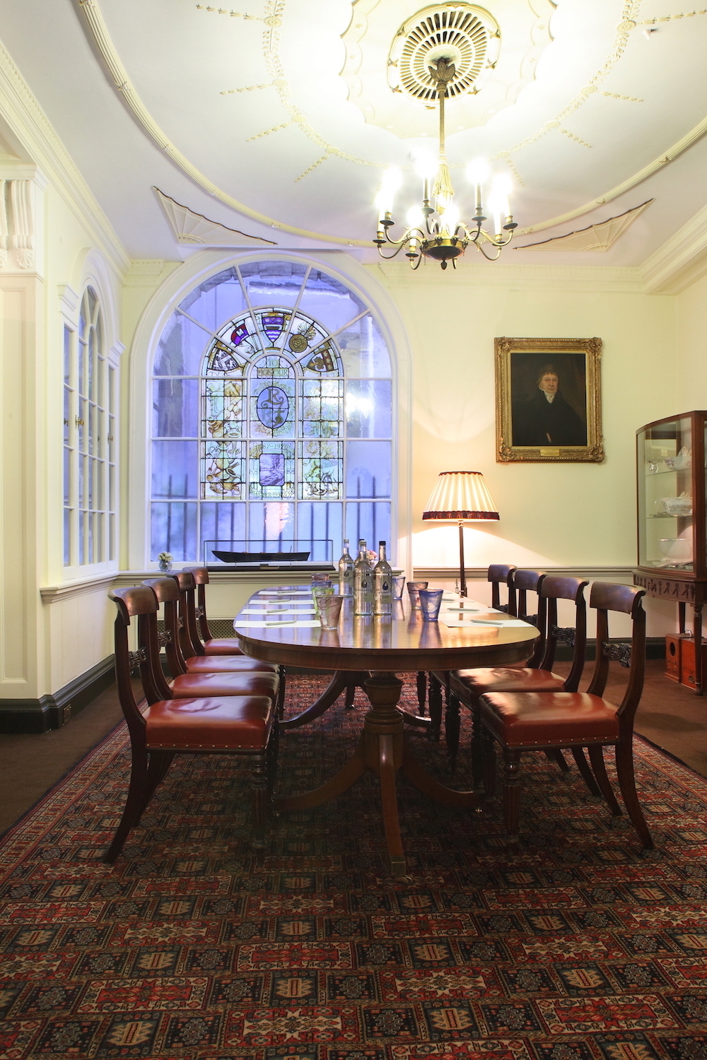 Parlour Room - bx30zoldwpv.JPG