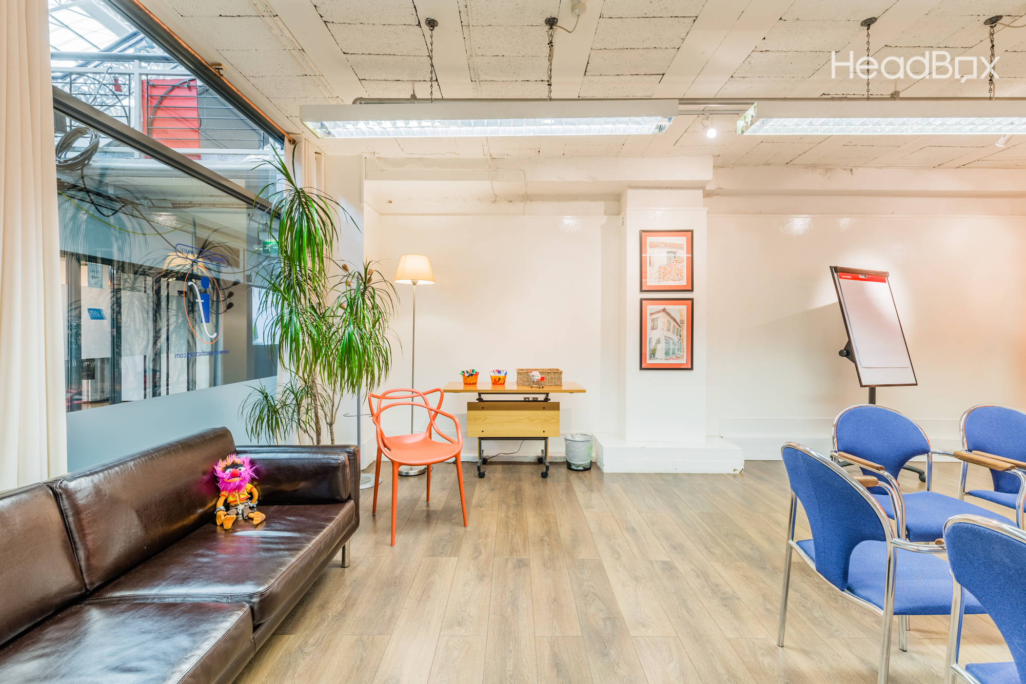 The Bright Room - pyjqnvv0lq0.jpg