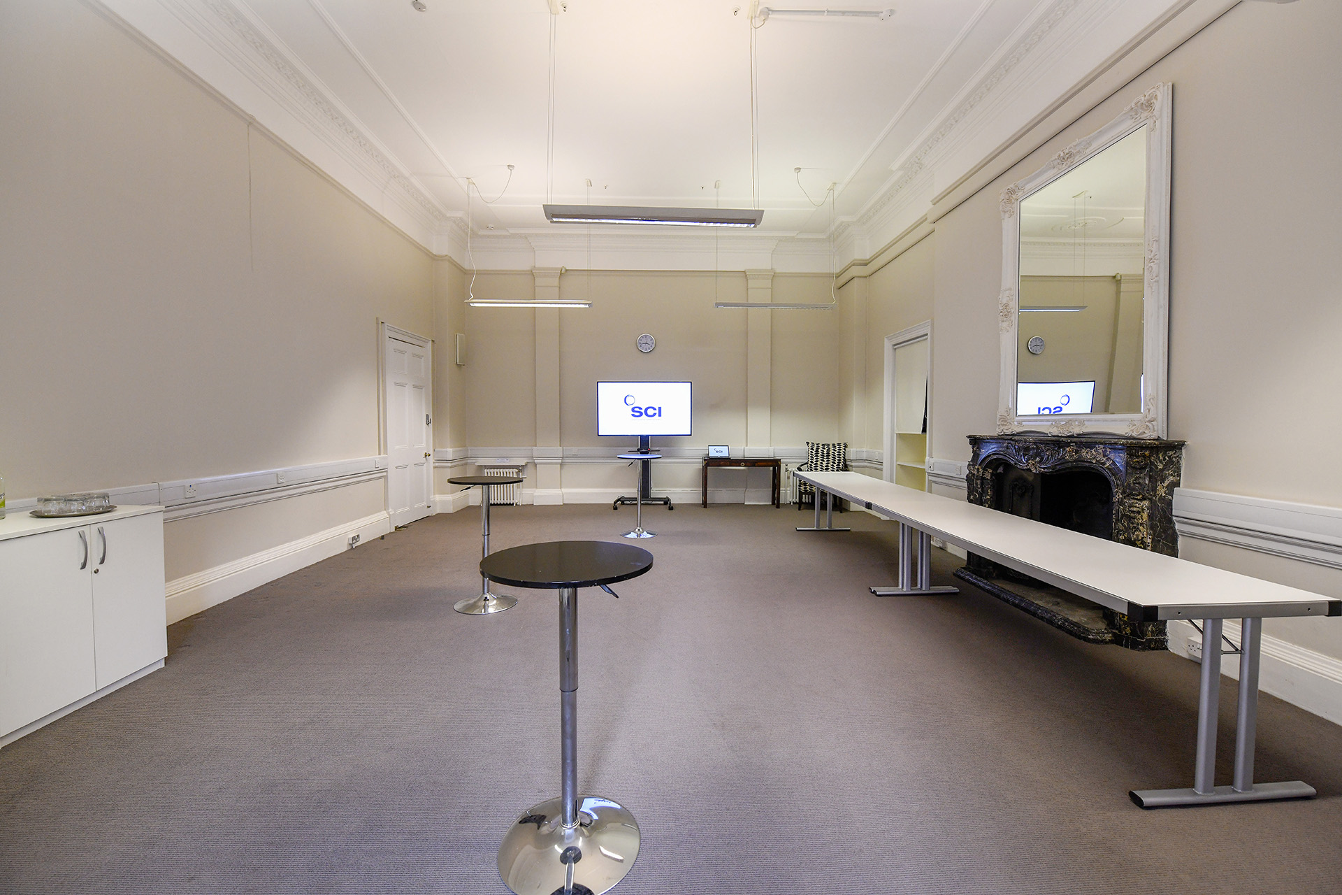 Leverhulme Room - ukuq5kmbkkd.JPG