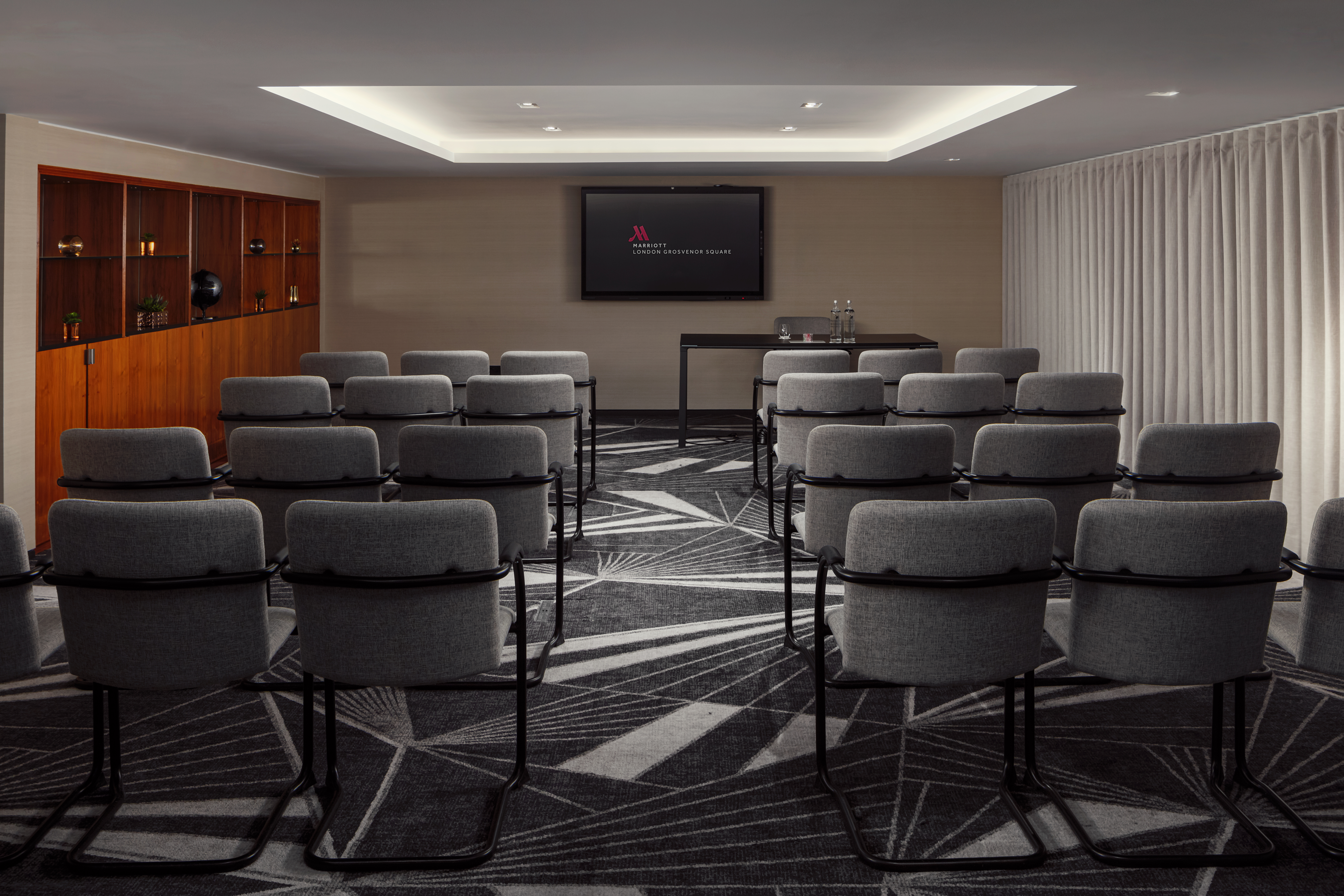 London Marriott Hotel Grosvenor Square - image 3