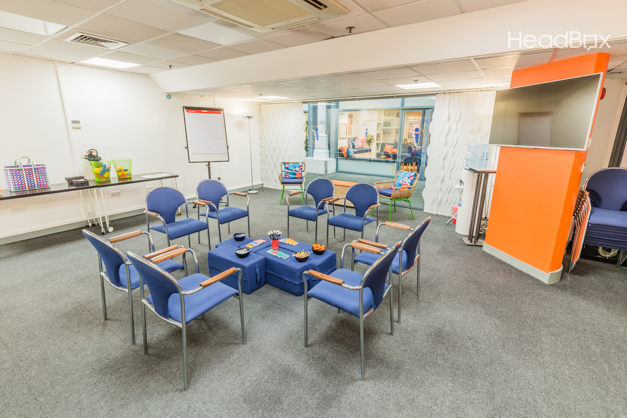 The White Room - 3dra1301uov.jpg