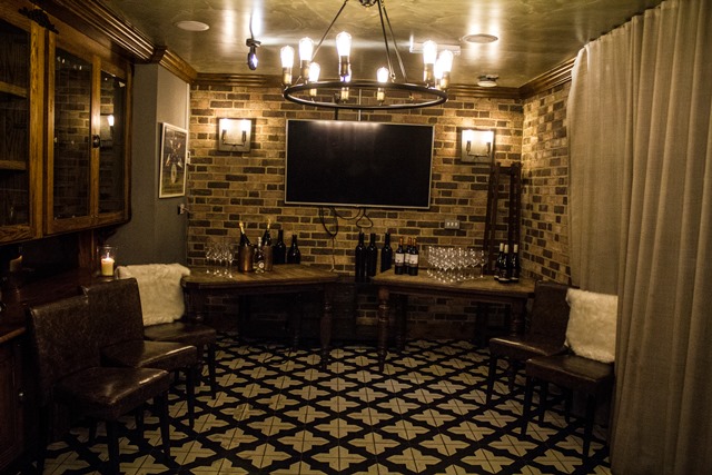 Cozy meeting space at Leman Street Tavern, perfect for private events and gatherings.
