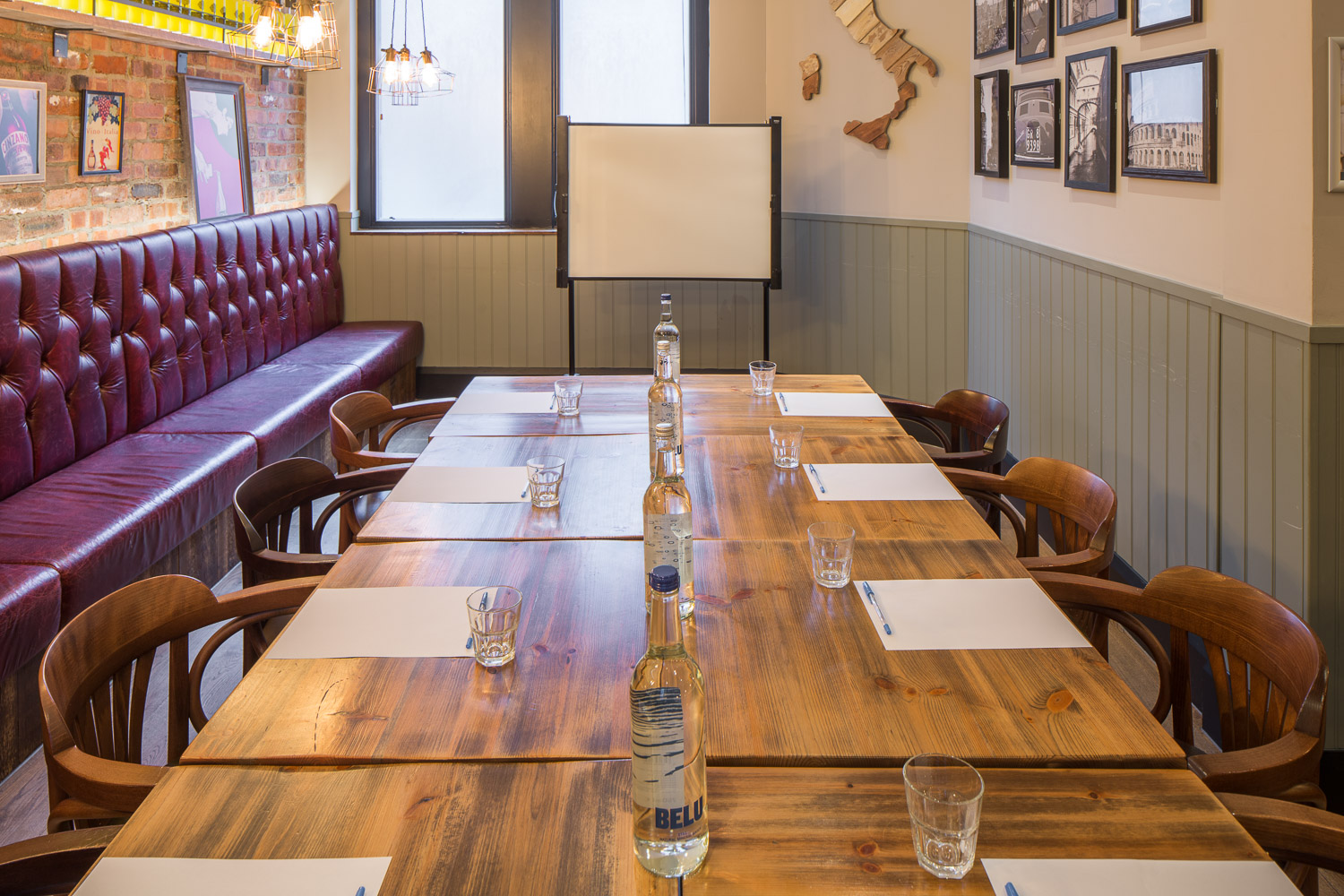 The Venice Room - kqoenqyhzr1.jpg