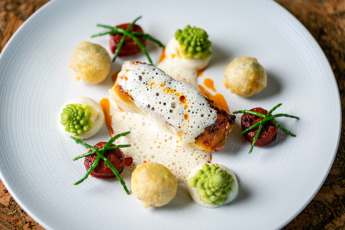 Glass Room  - ru3kxe5o4ws.jpg