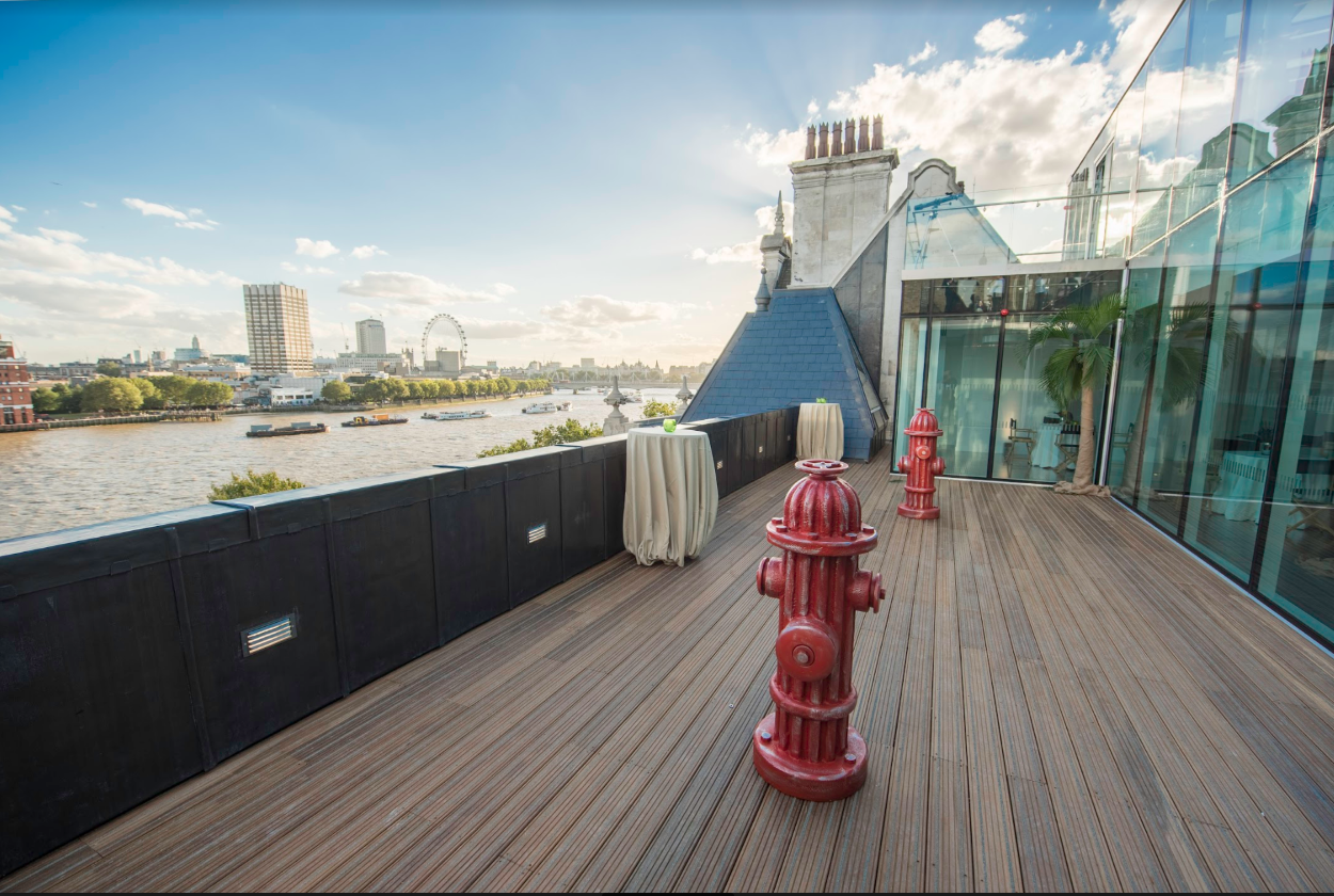 Lounge & Balcony - 0kphm5bs143.PNG