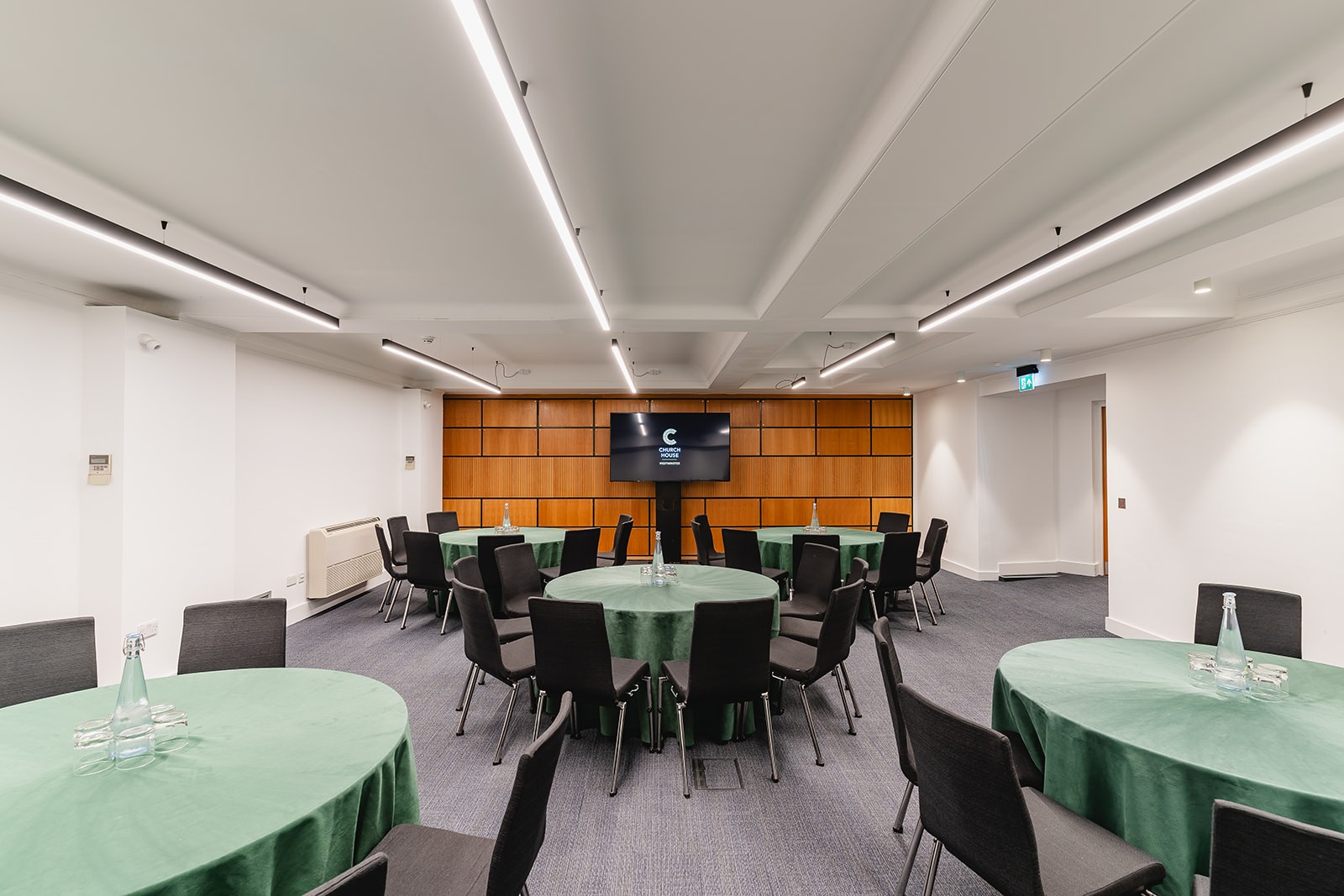 Temple Room - mk55o1ds4xr.jpg