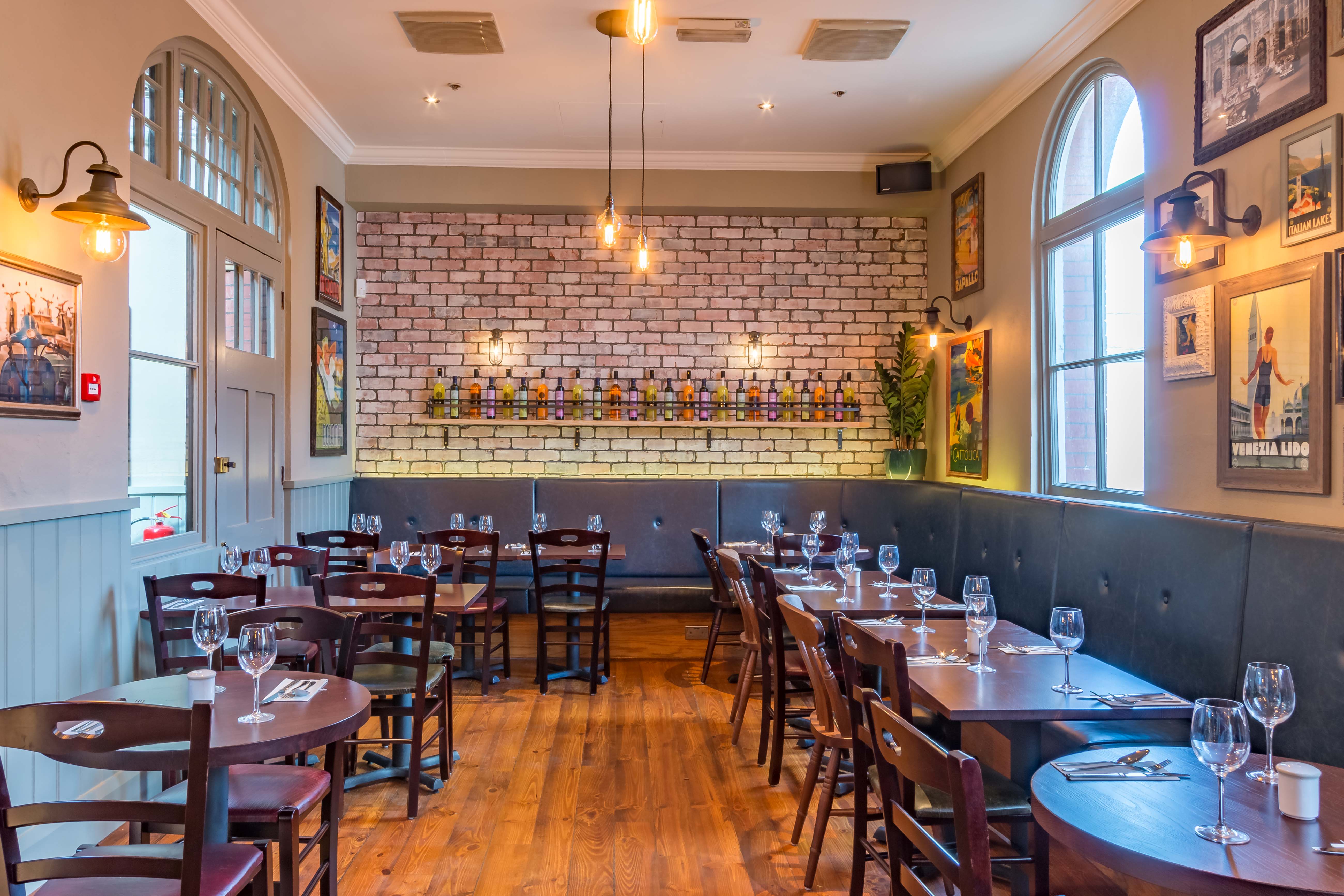 Charming Siena Room at Bella Italia for intimate gatherings and corporate events.