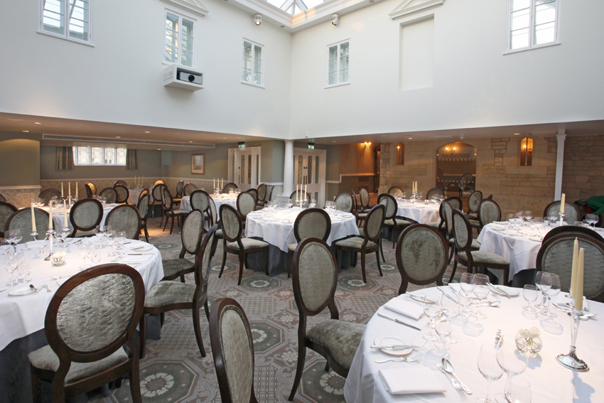 De La Bere Court - 2gqrhhsgkoh.jpg