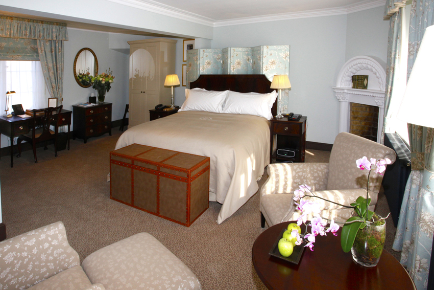 De La Bere Court - g2mjcy1mmab.jpg