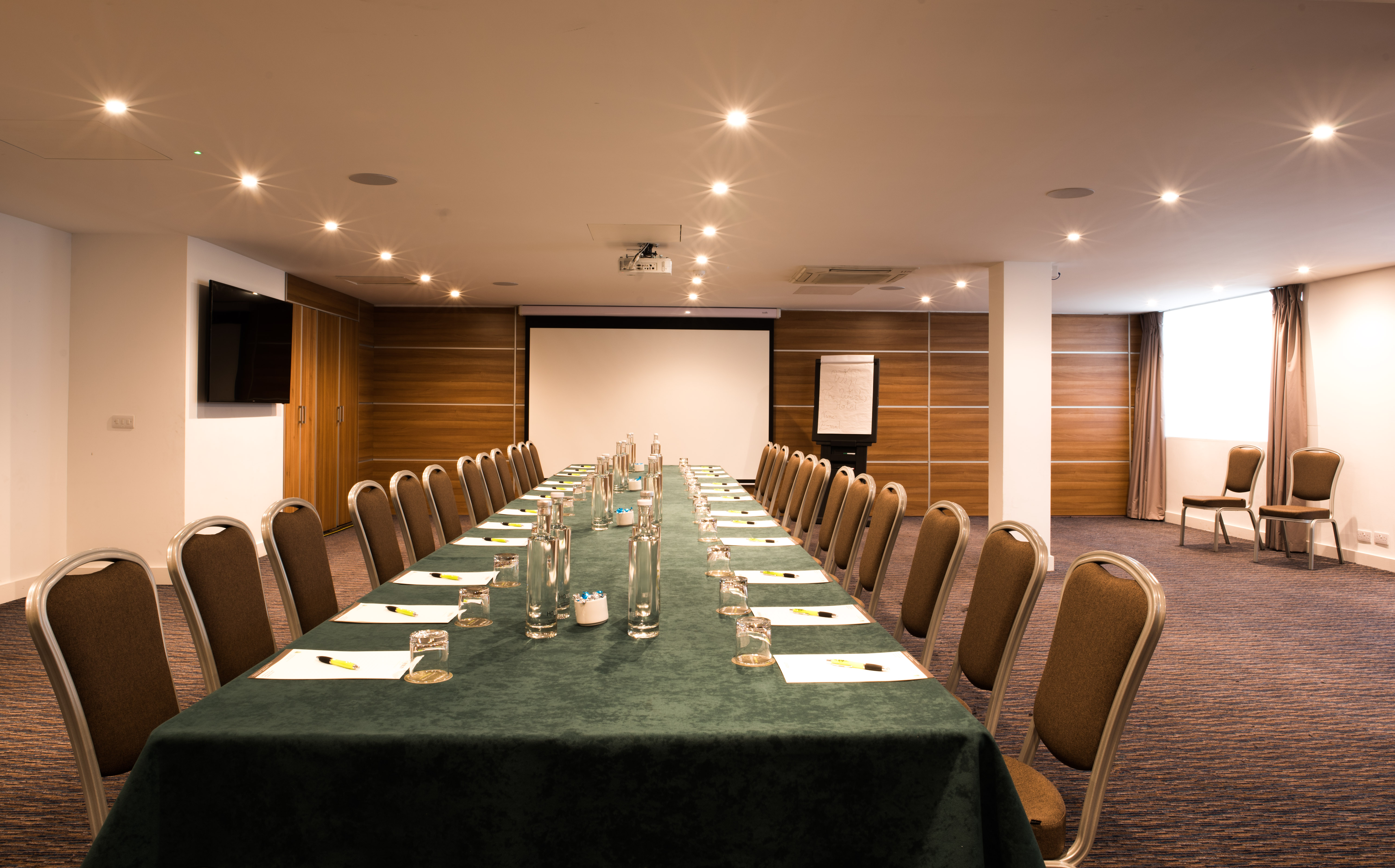 Euston Suite meeting room with long table, ideal for corporate events and workshops.