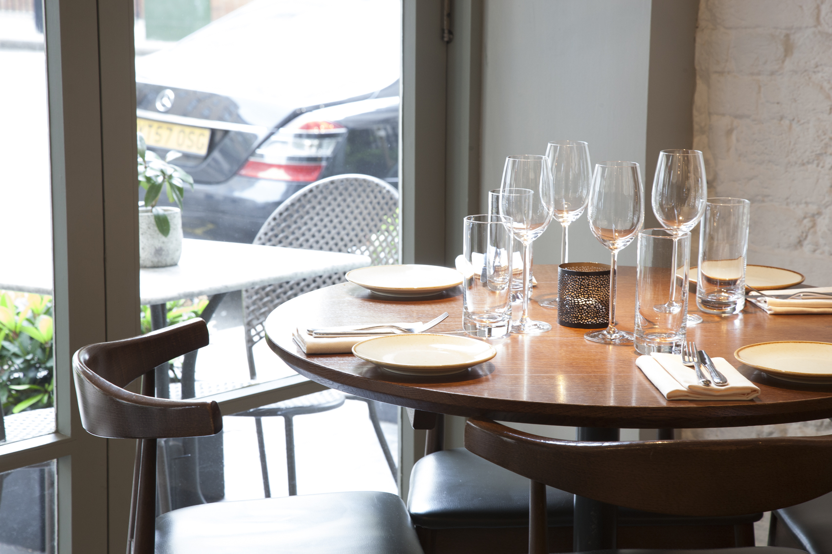 Semi-Exclusive Hire - aooyh3nhnsx.jpg