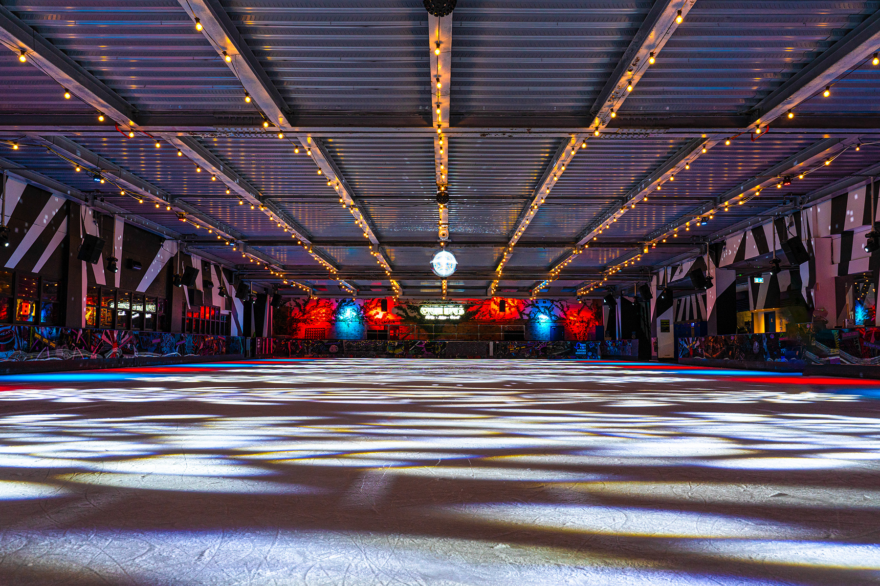 Ice Rink  - m02rkvzrhwu.jpg