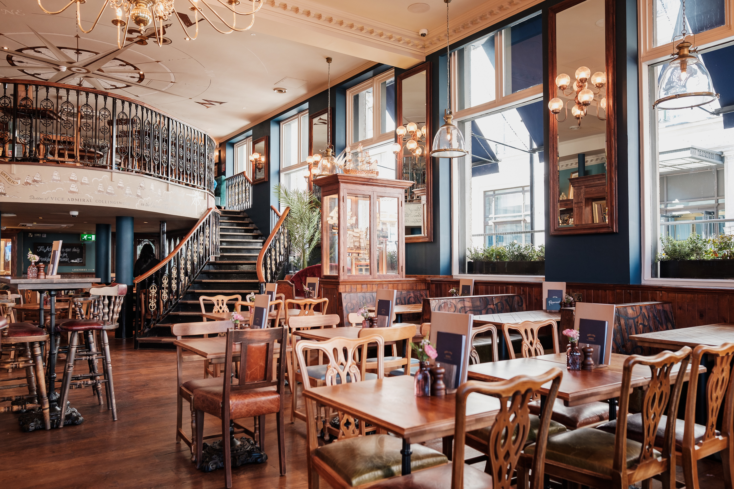 The Quarter Deck - ji5tdzai3i1.jpg