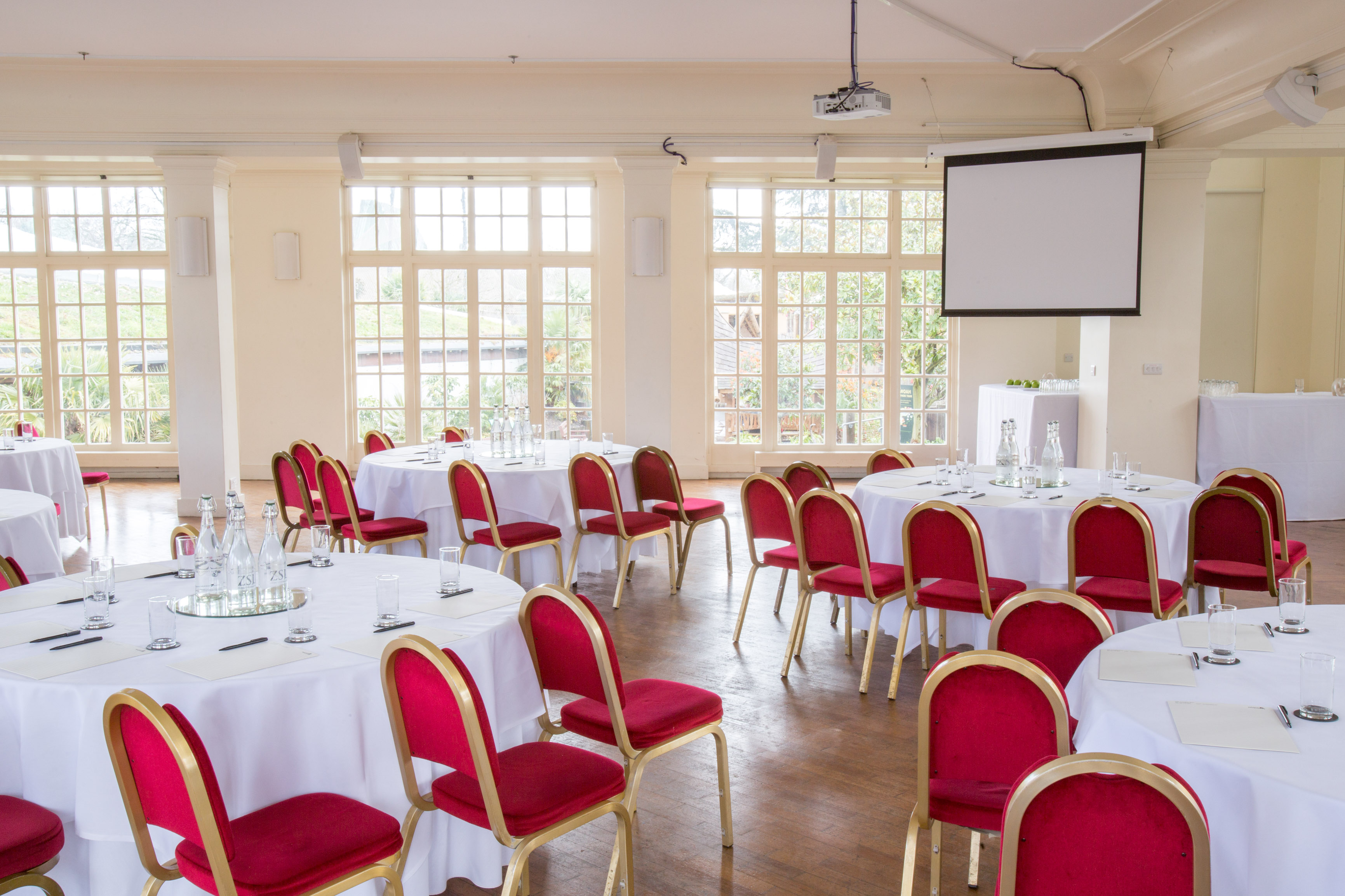 Mappin Pavilion at ZSL London Zoo, elegant event space for corporate meetings and banquets.