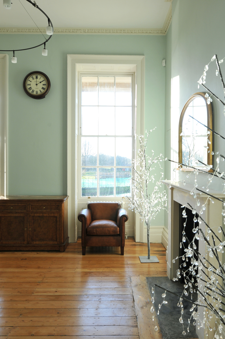 Drawing Room - bkixrrsrkzo.jpg