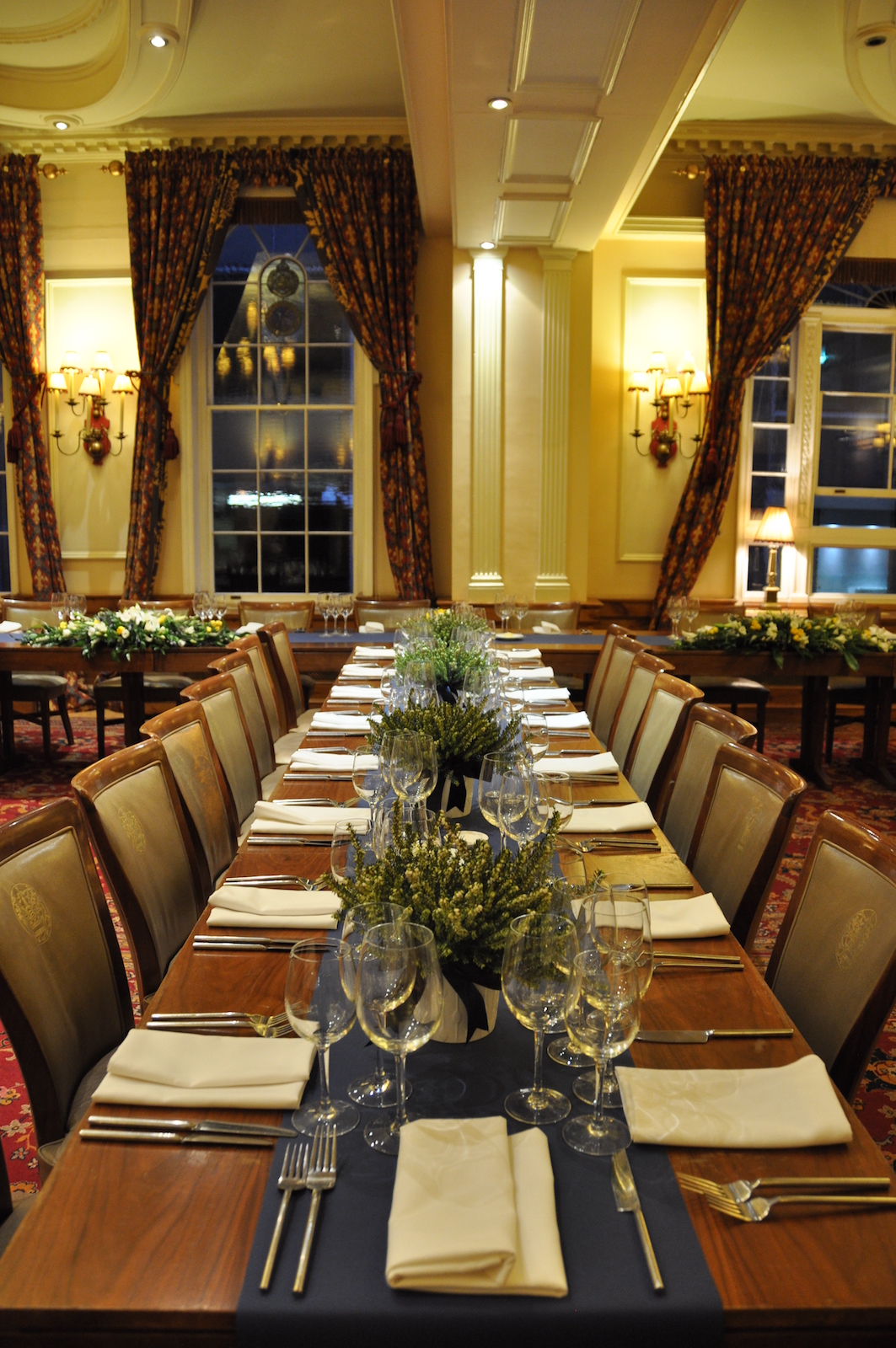 Elegant banquet table with floral centerpieces at Watermen's Hall for corporate events.