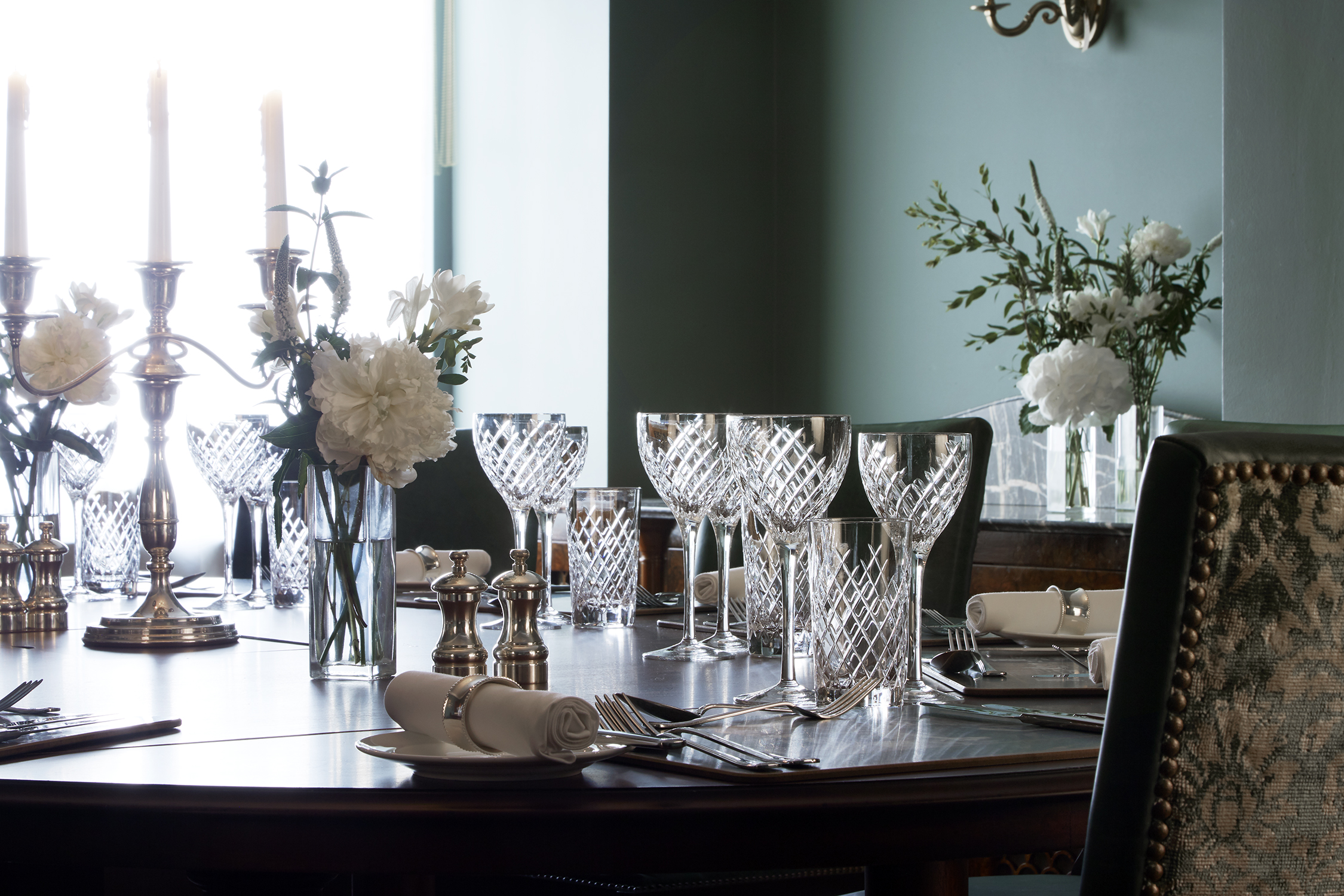 Elegant dining table in The Wren Room, perfect for corporate dinners and intimate events.