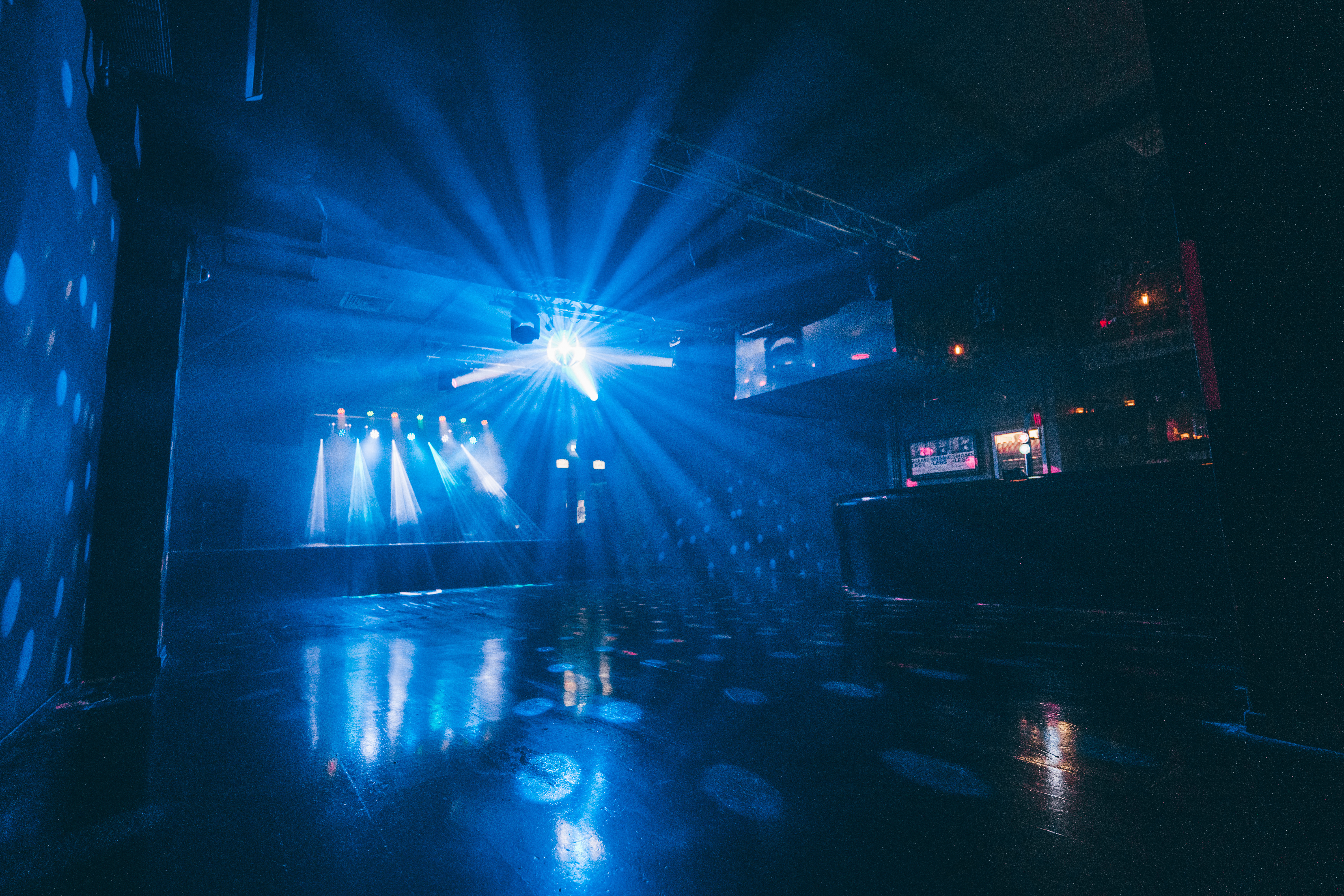 Versatile event space in Oslo Hackney with polished dance floor and dynamic lighting.