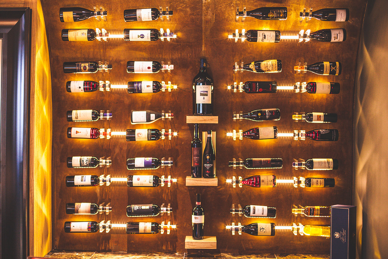 Whole Venue - q34ea24tzye.jpg