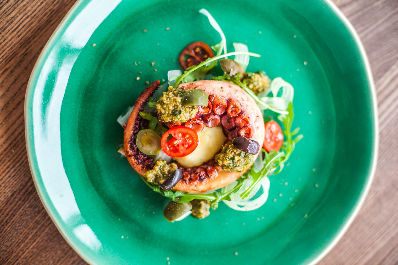 Whole Venue - q3fefg0k3fc.jpg