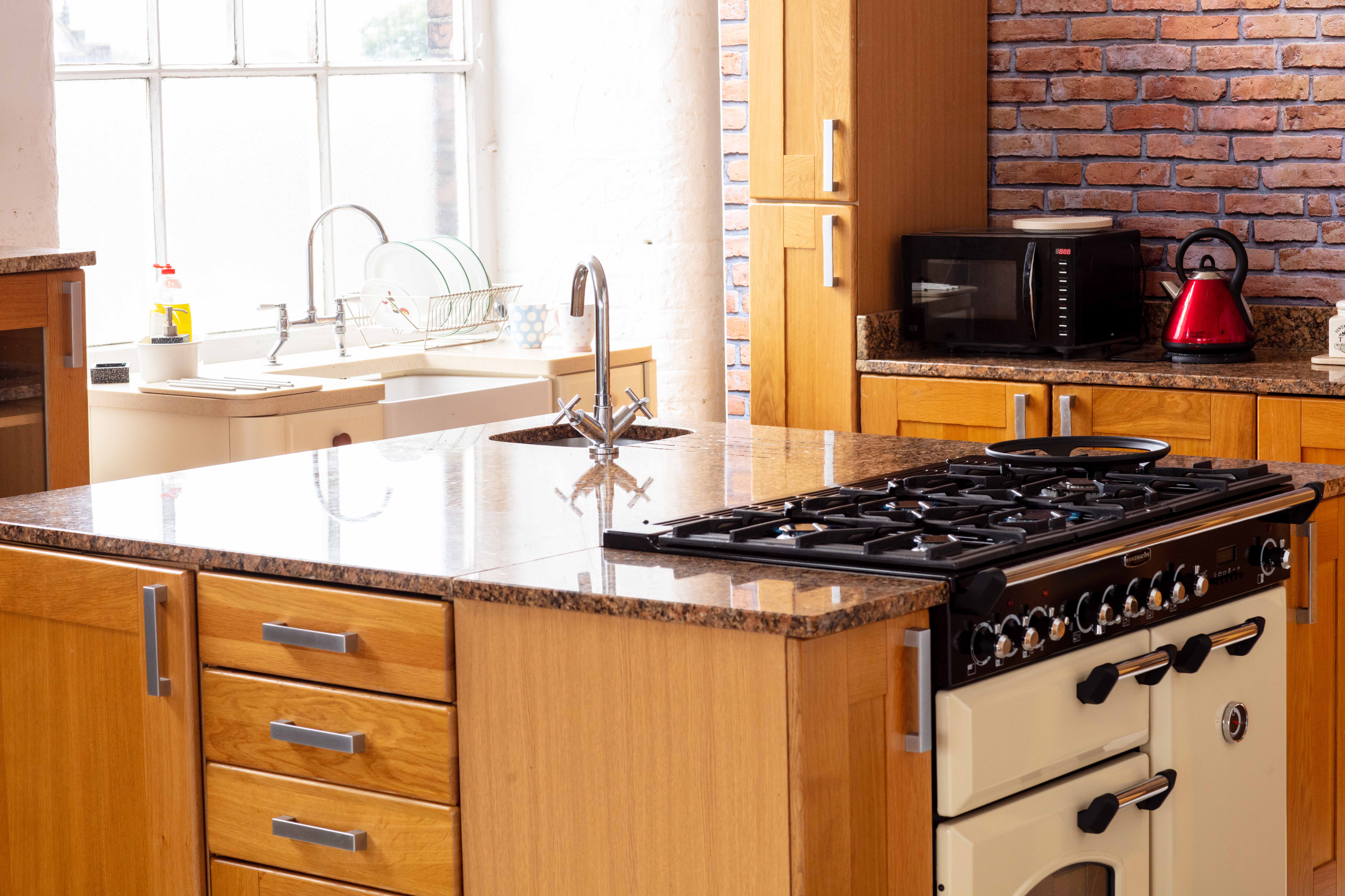 Whole Venue - 2iwzc5xdcgr.jpg