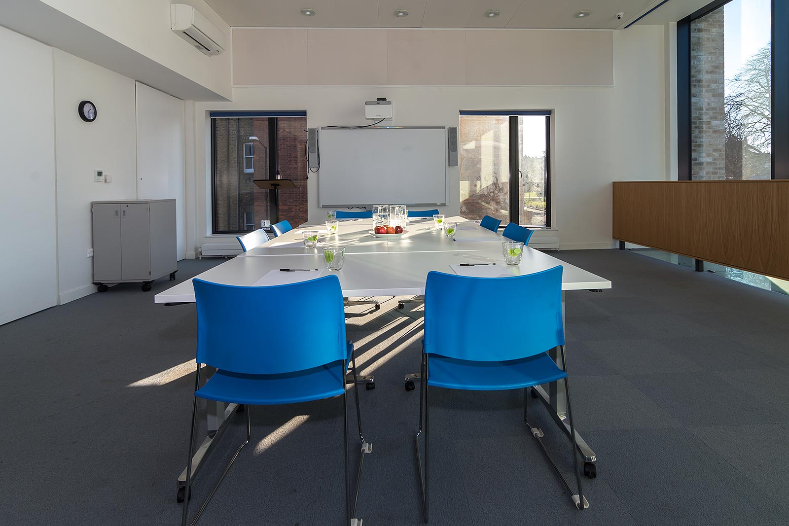 Camberwell Meeting Room 3 - hcwm1kja1uj.jpg