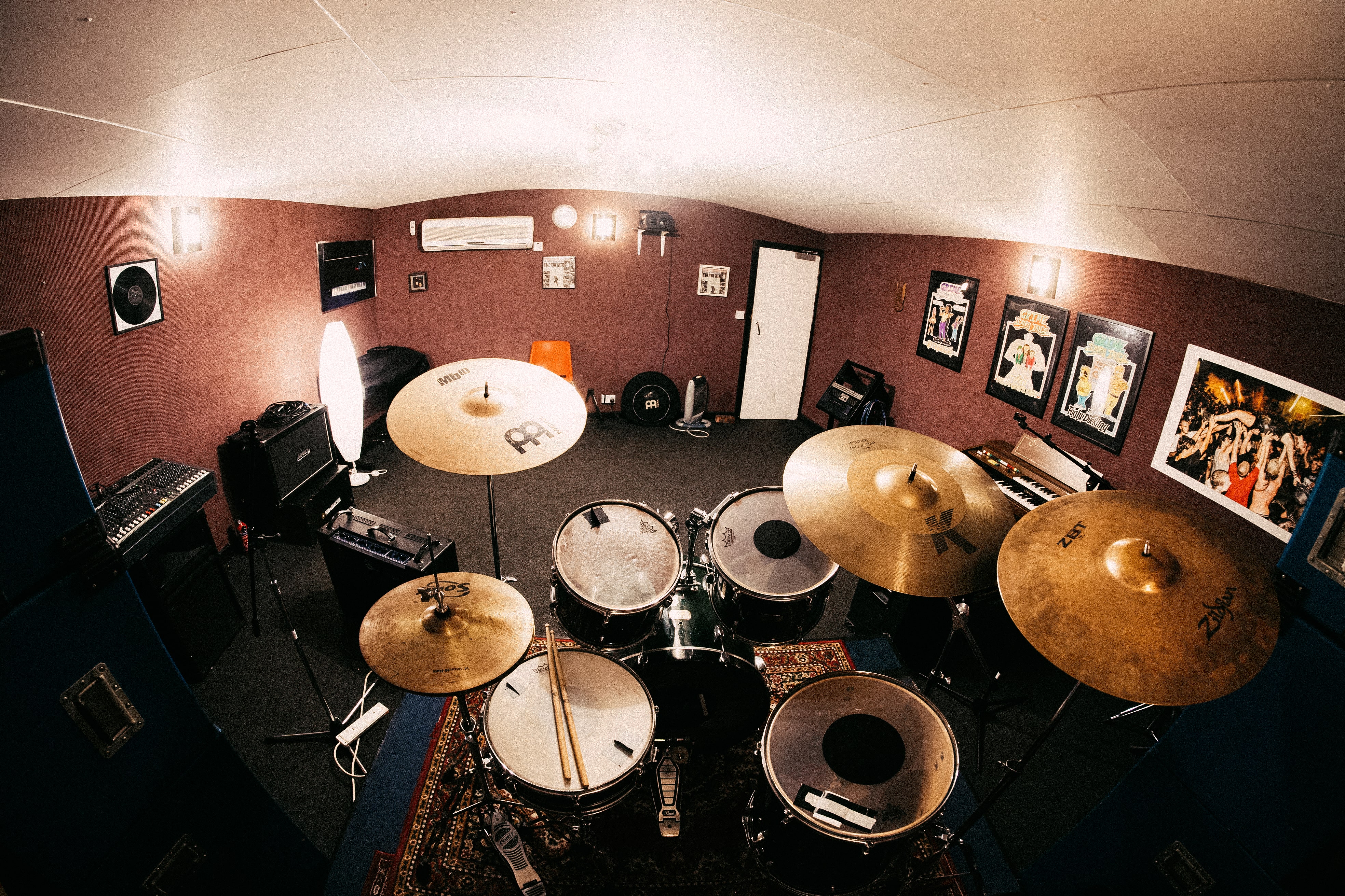 Rehearsal Room 1 at Reel Rebels Music Studios with drum kit, ideal for music events.
