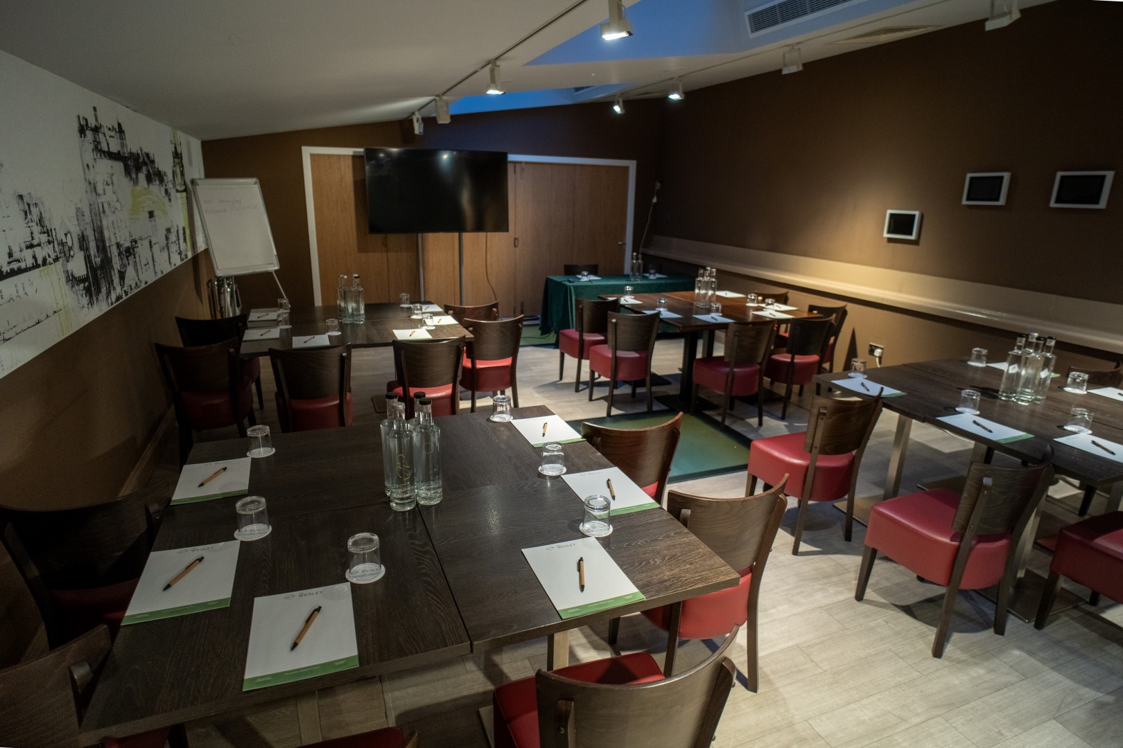 Edinburgh conference room with U-shaped layout, ideal for professional meetings and events.