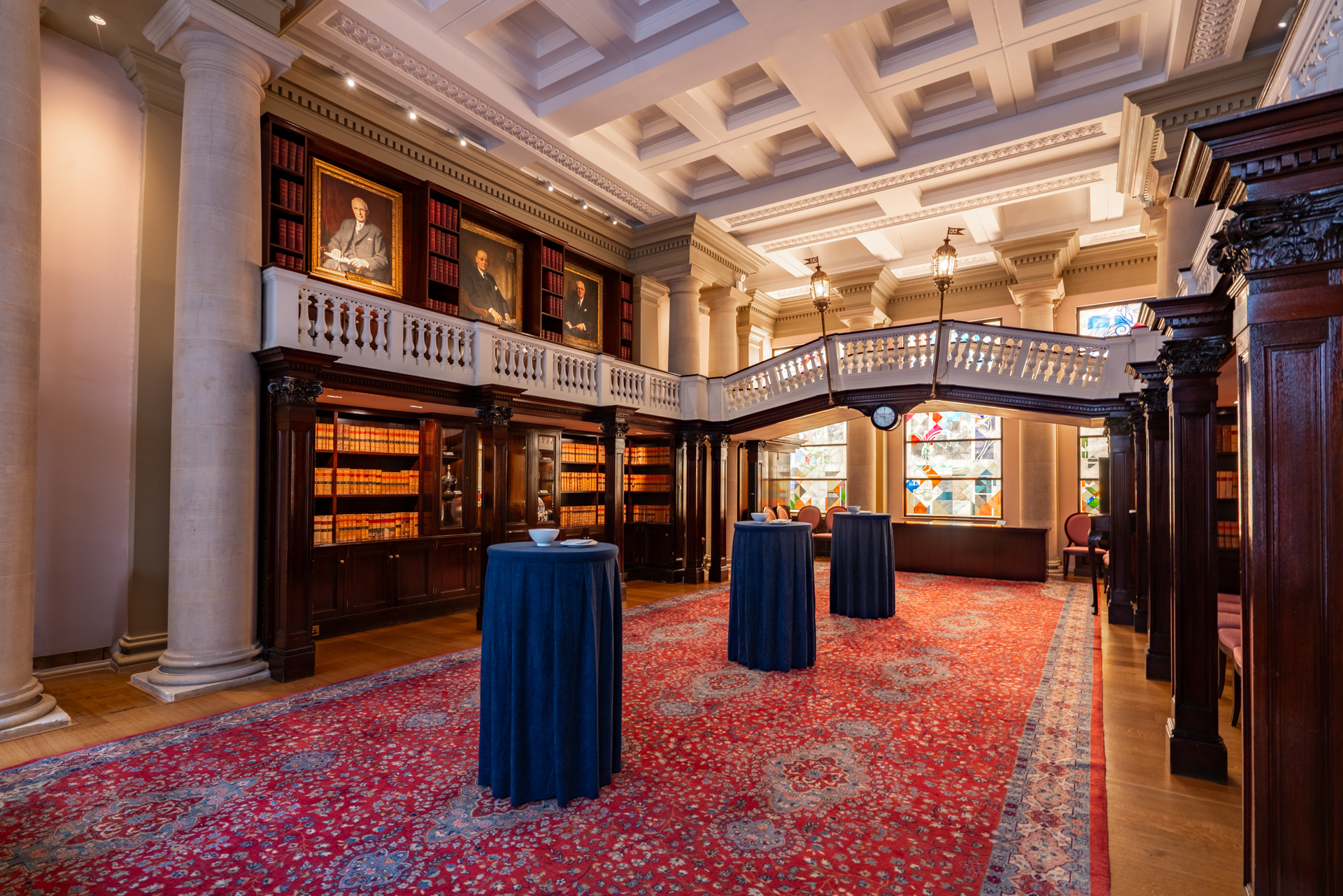 Members Room - j0st0at3dem.jpg