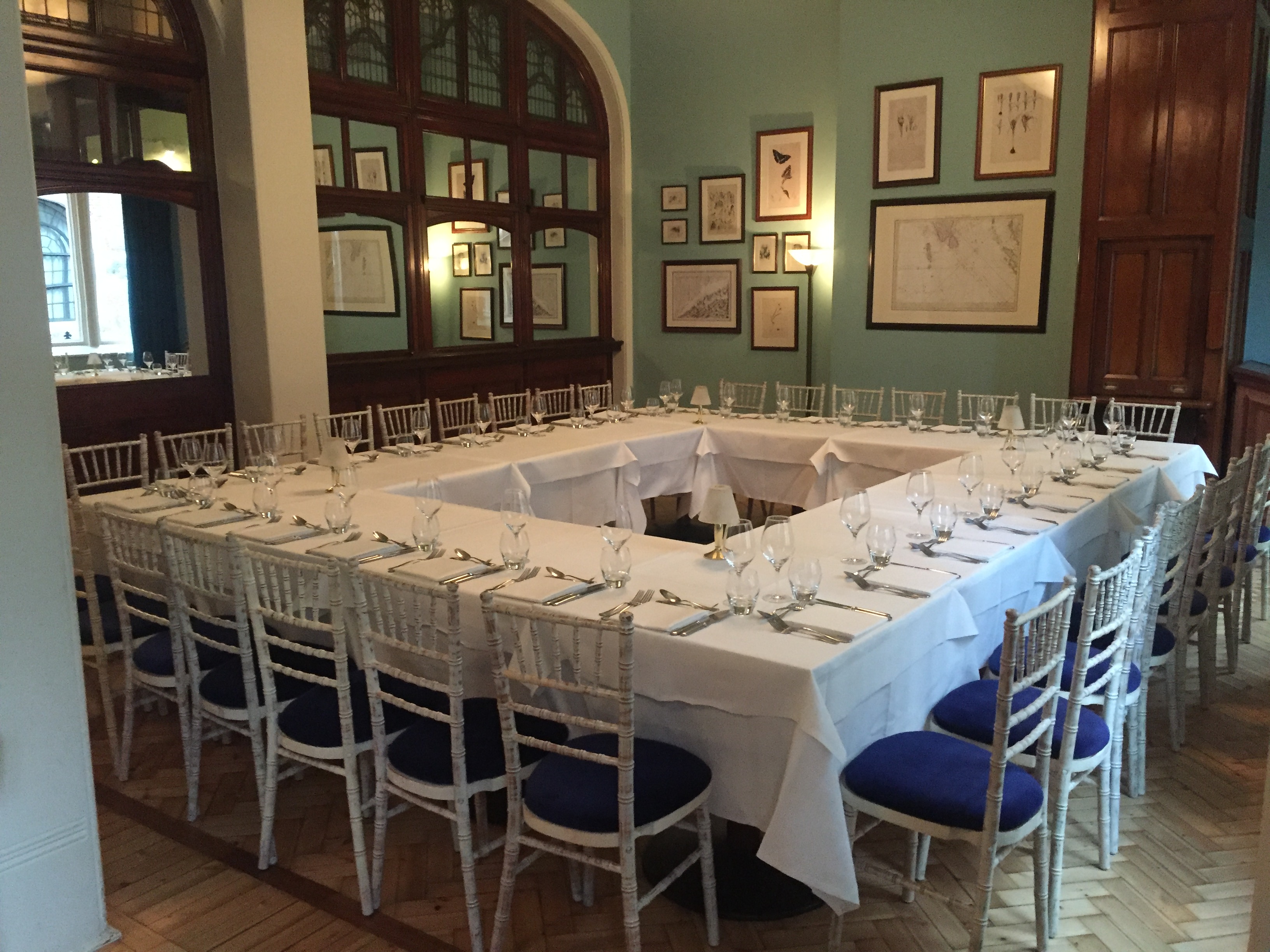 Cinnamon Club Reading Room U-shaped dining setup for formal meetings and events.